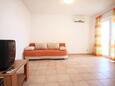 Obývací pokoj Kučište - Perna, Obývací pokoj v ubytování typu apartment, s klimatizací a WiFi.