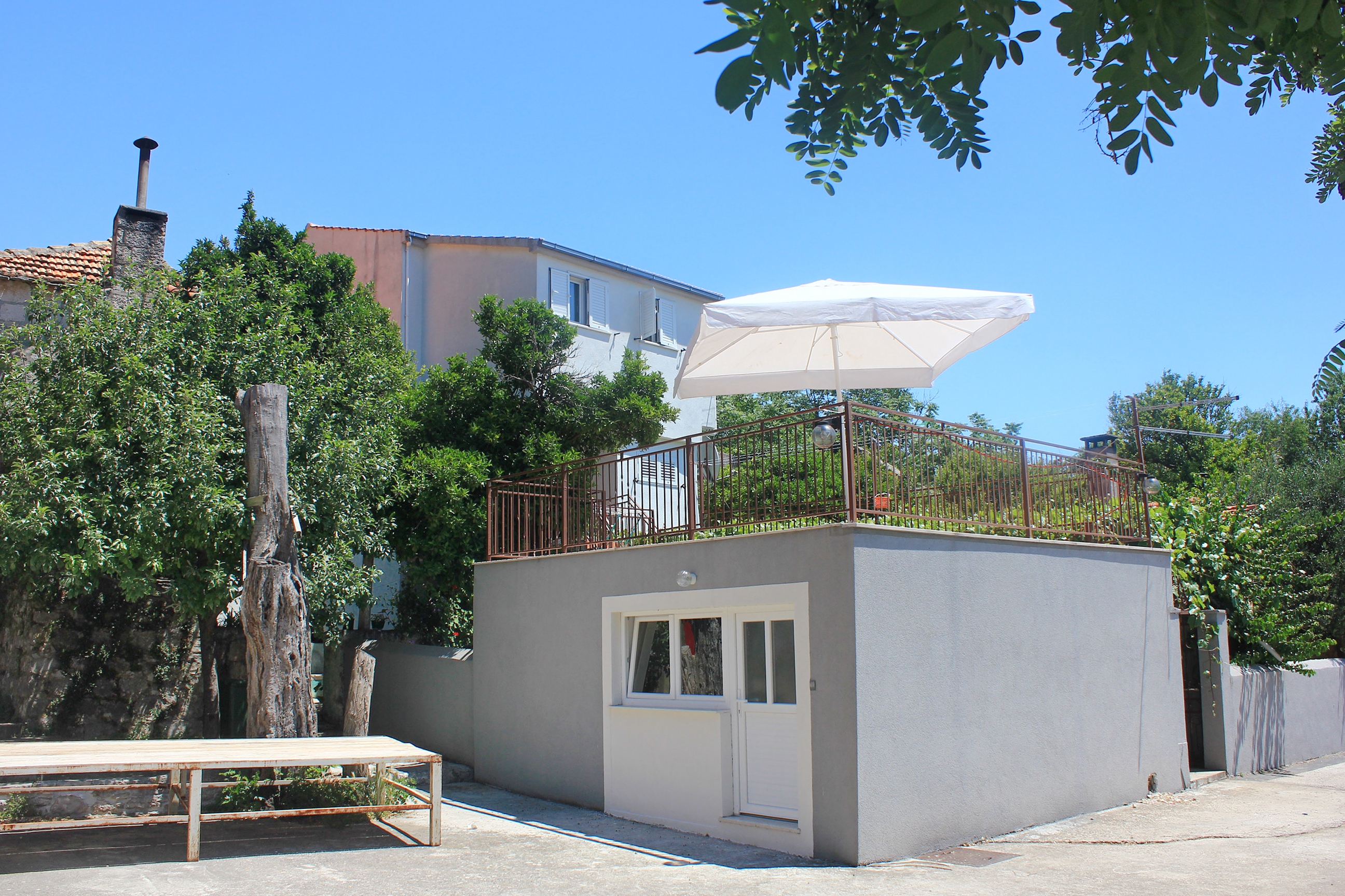 Komforna kuća s terasom i pogledom na more Orebić, Pelješac  K