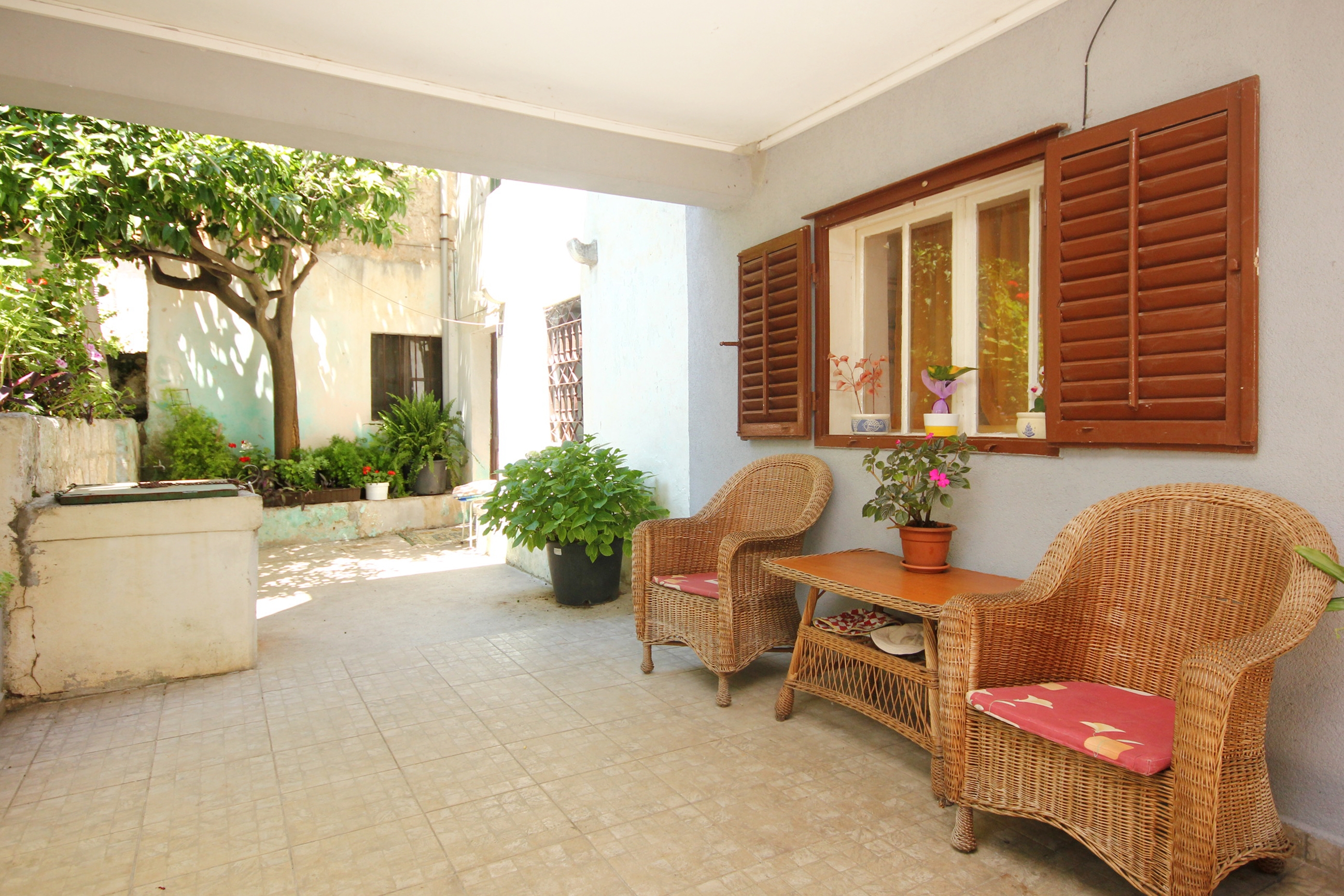 Komforna kuća s terasom i pogledom na more Orebić, Pelješac  K