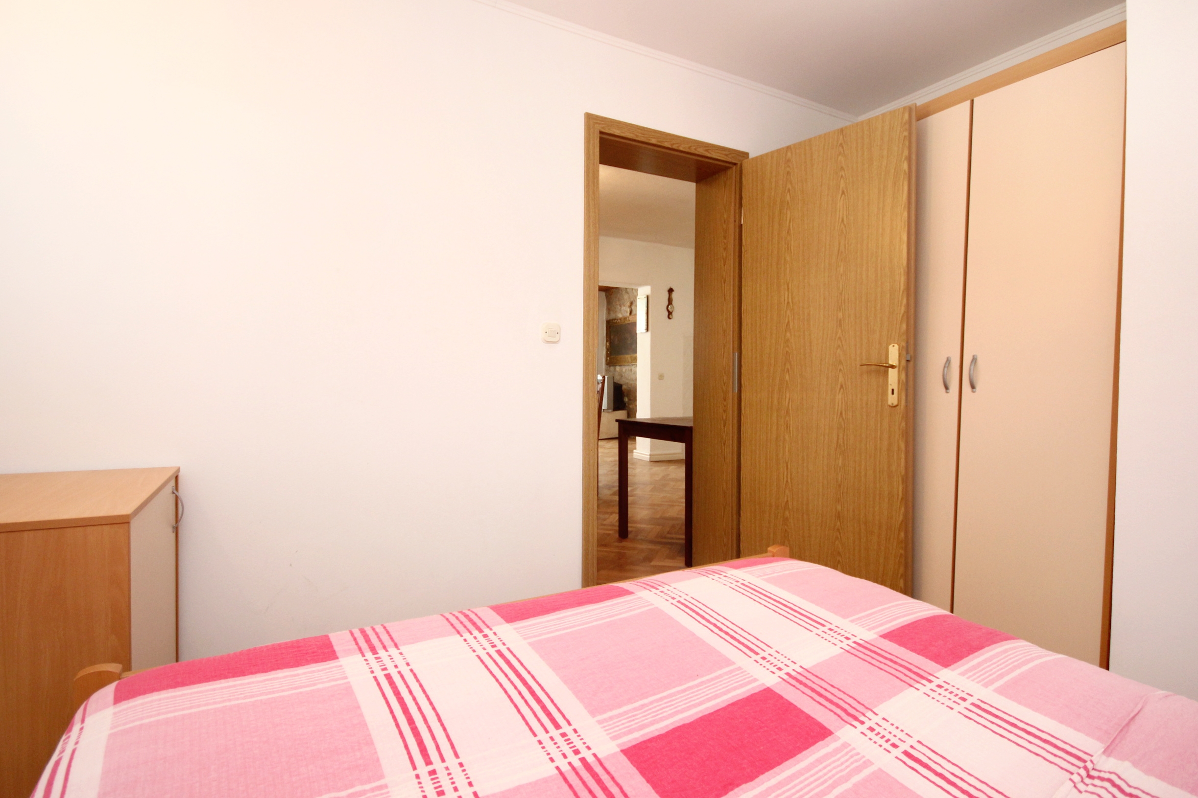 Three bedroom apartment with terrace Orebić, Pelješac  A-b