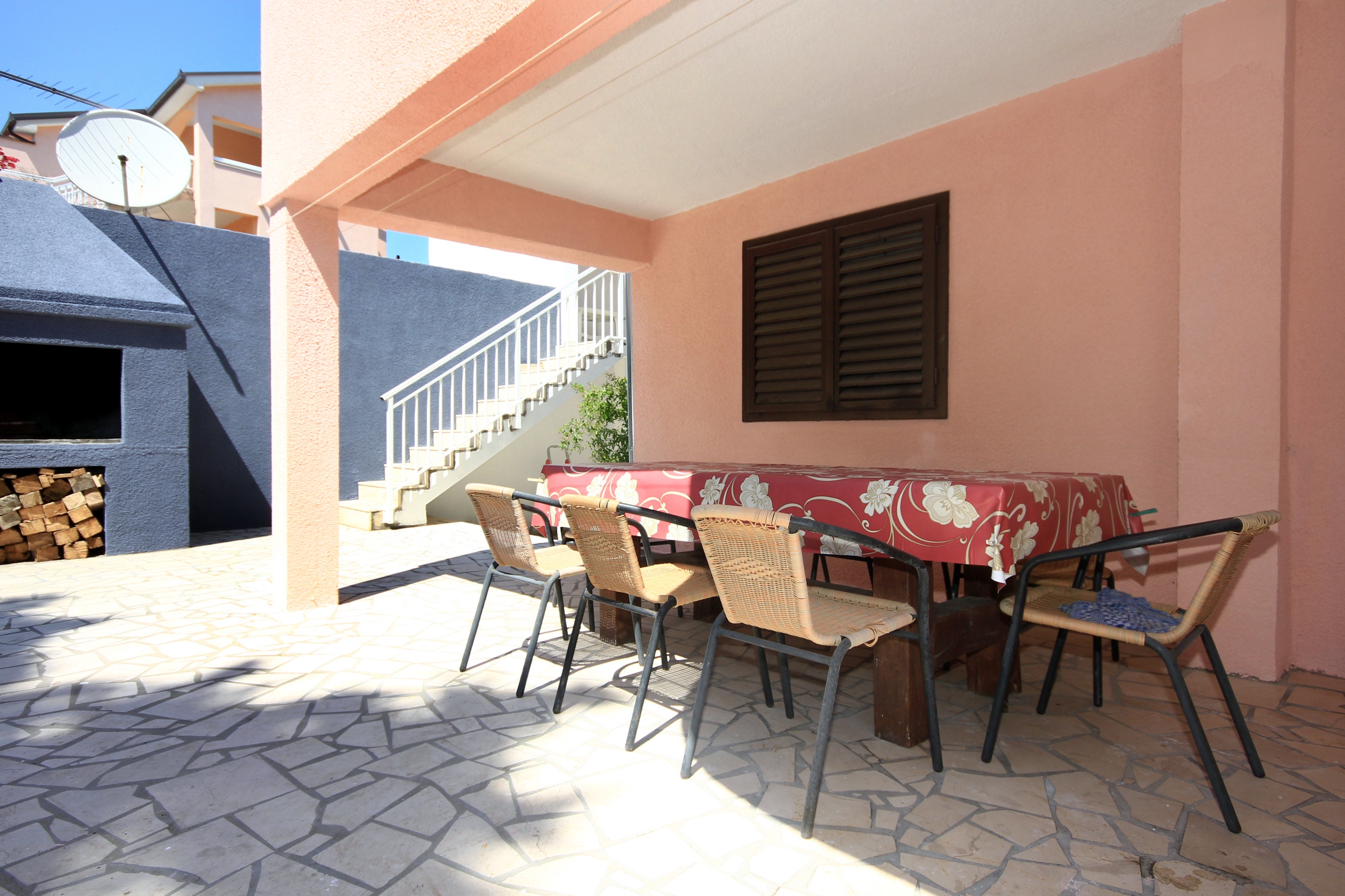 Three bedroom apartment with terrace Orebić, Pelješac  A-b