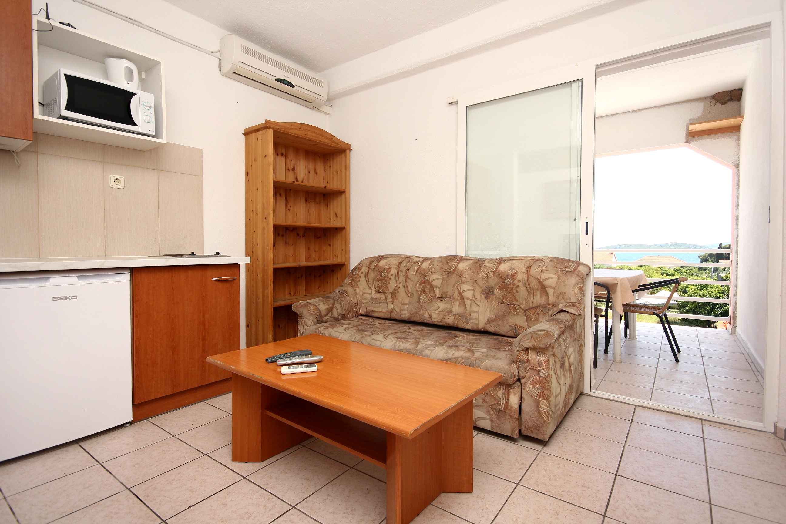 Two bedroom apartment with terrace and sea view Orebić, Pelješac (A-10166-d) Two bedroom apartment with terrace and sea view Orebić, Pelješac (A-10166-d)