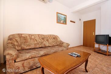 Orebić, Living room in the apartment, air condition available and WiFi.