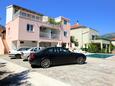 Orebić, Pelješac, Parking lot 10166 - Apartments with pebble beach.