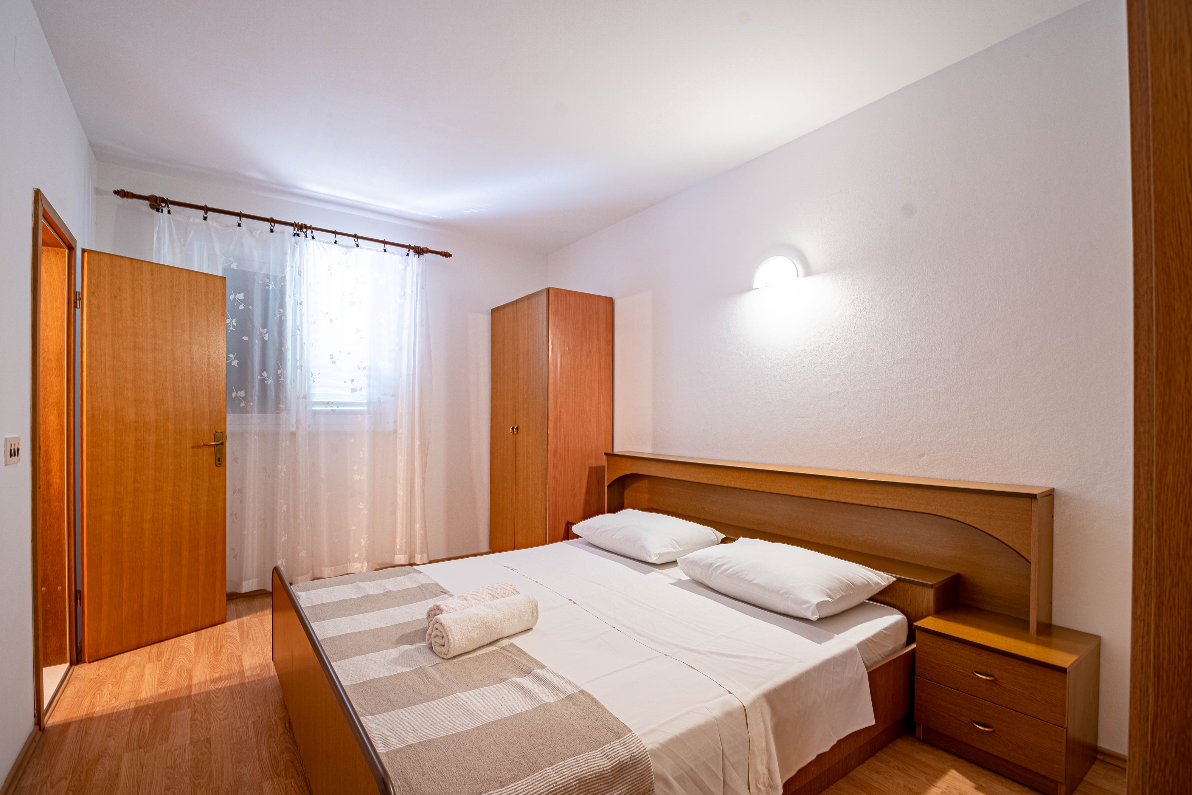 Three bedroom apartment near beach Kneža, Korčula  A-c