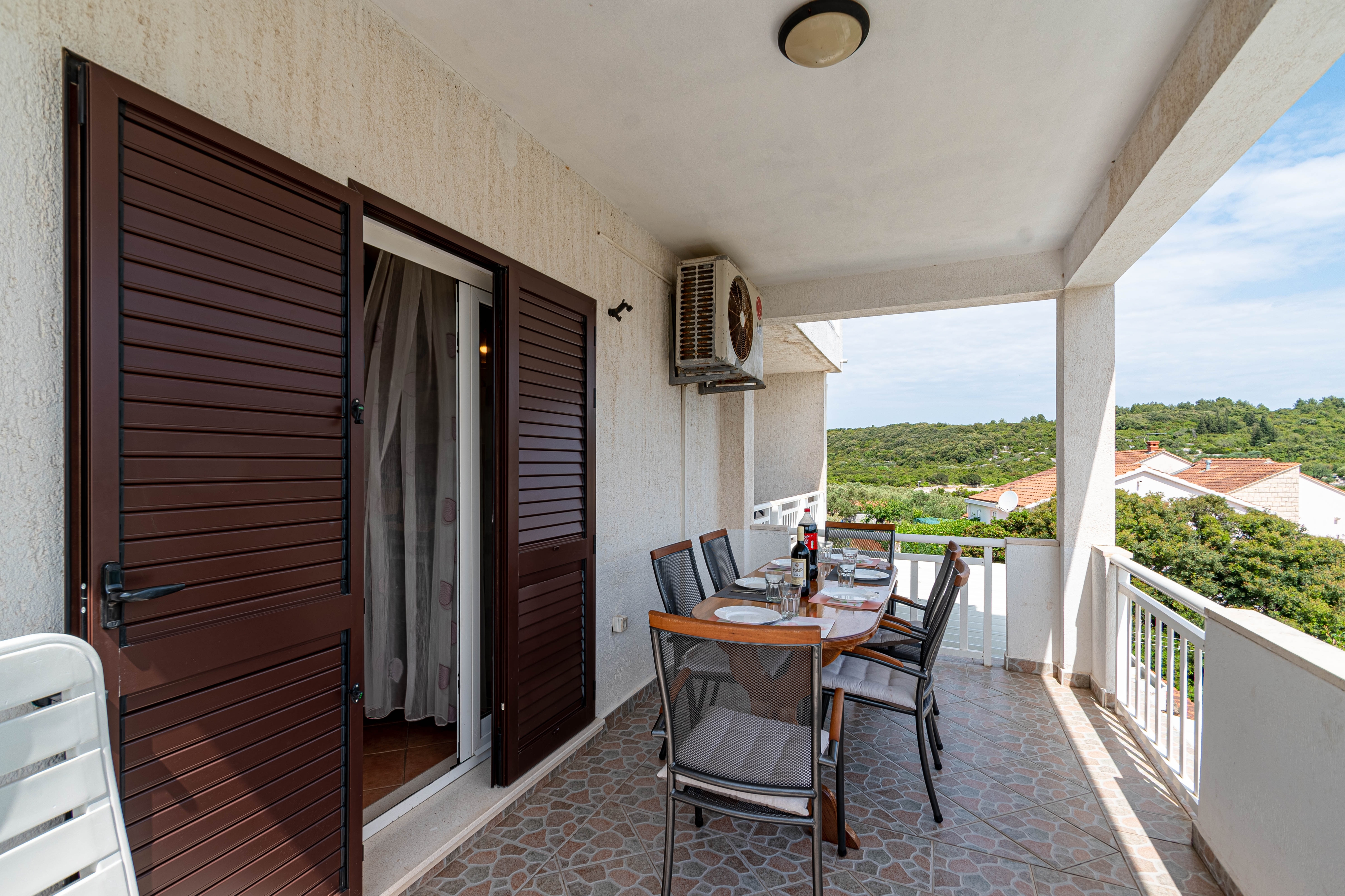 Three bedroom apartment near beach Kneža, Korčula  A-c