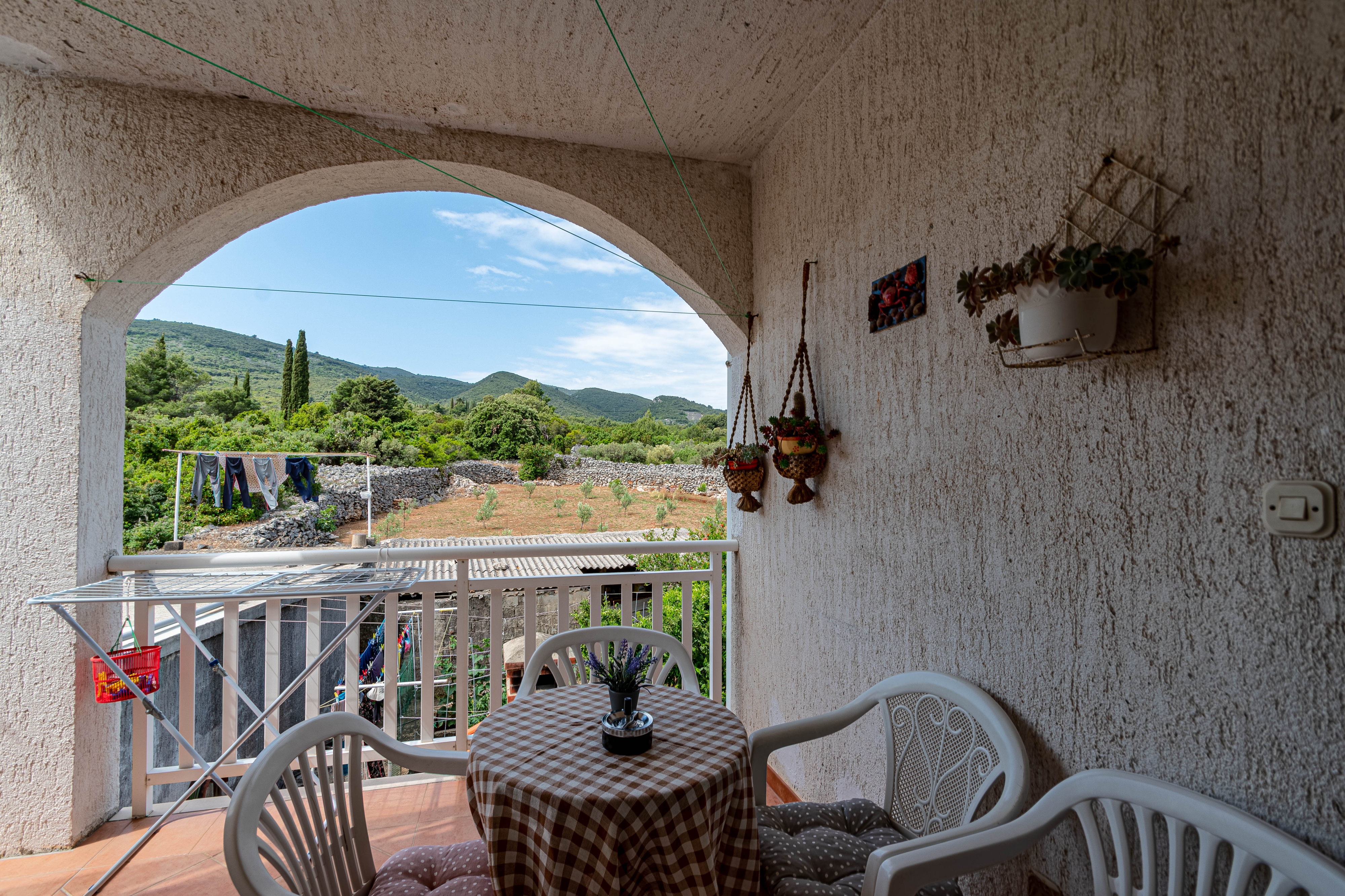 Three bedroom apartment near beach Kneža, Korčula  A-c