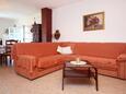 Living room Orebić, Living room in the apartment, air condition available and WiFi.