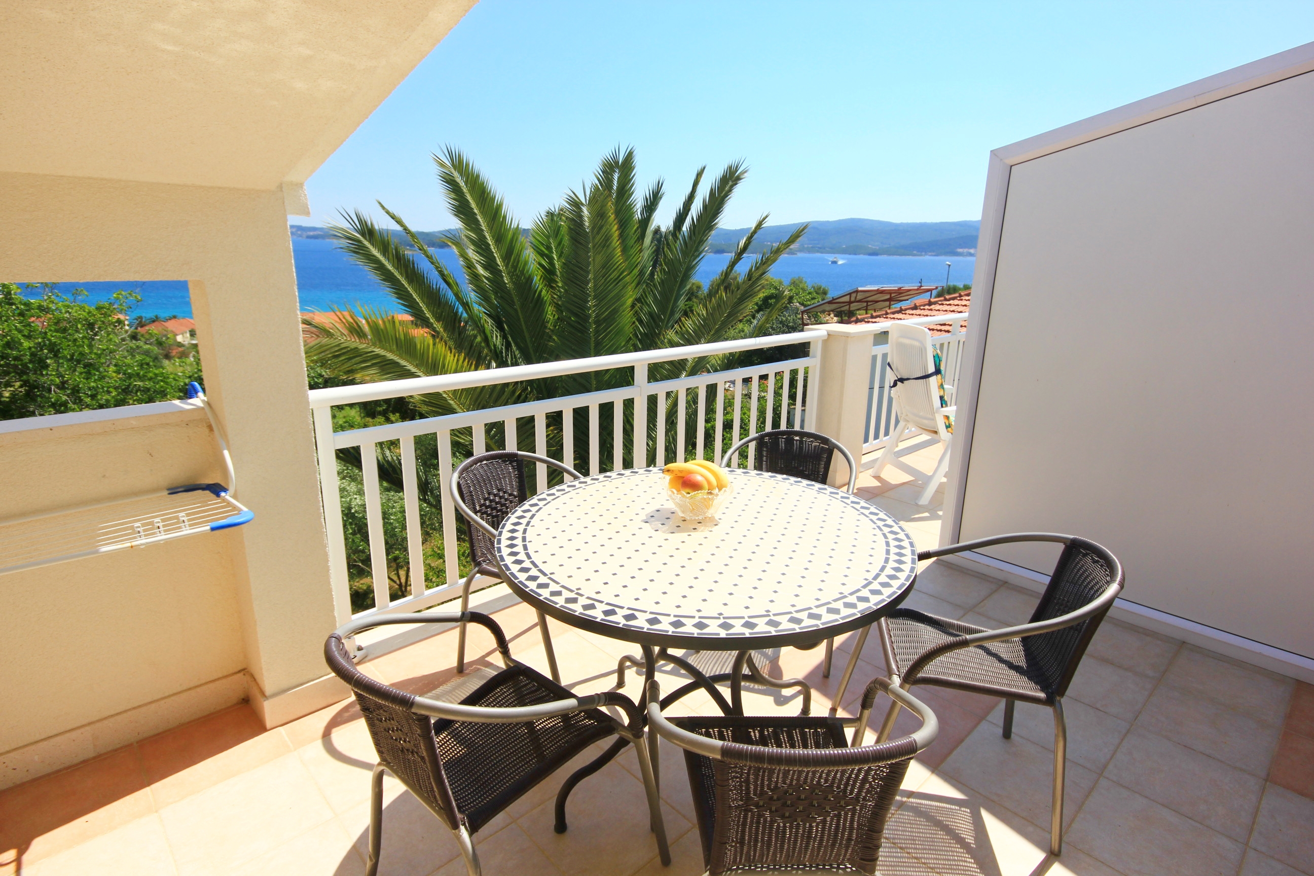 One bedroom apartment with terrace and sea view Orebić, Pelješac (A-10173-b) One bedroom apartment with terrace and sea view Orebić, Pelješac (A-10173-b)