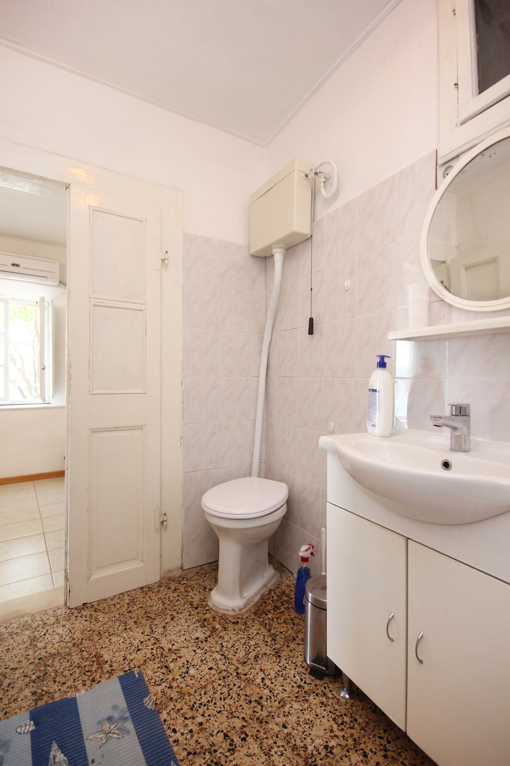 Four bedroom house with terrace and sea view Viganj, Pelješac  K