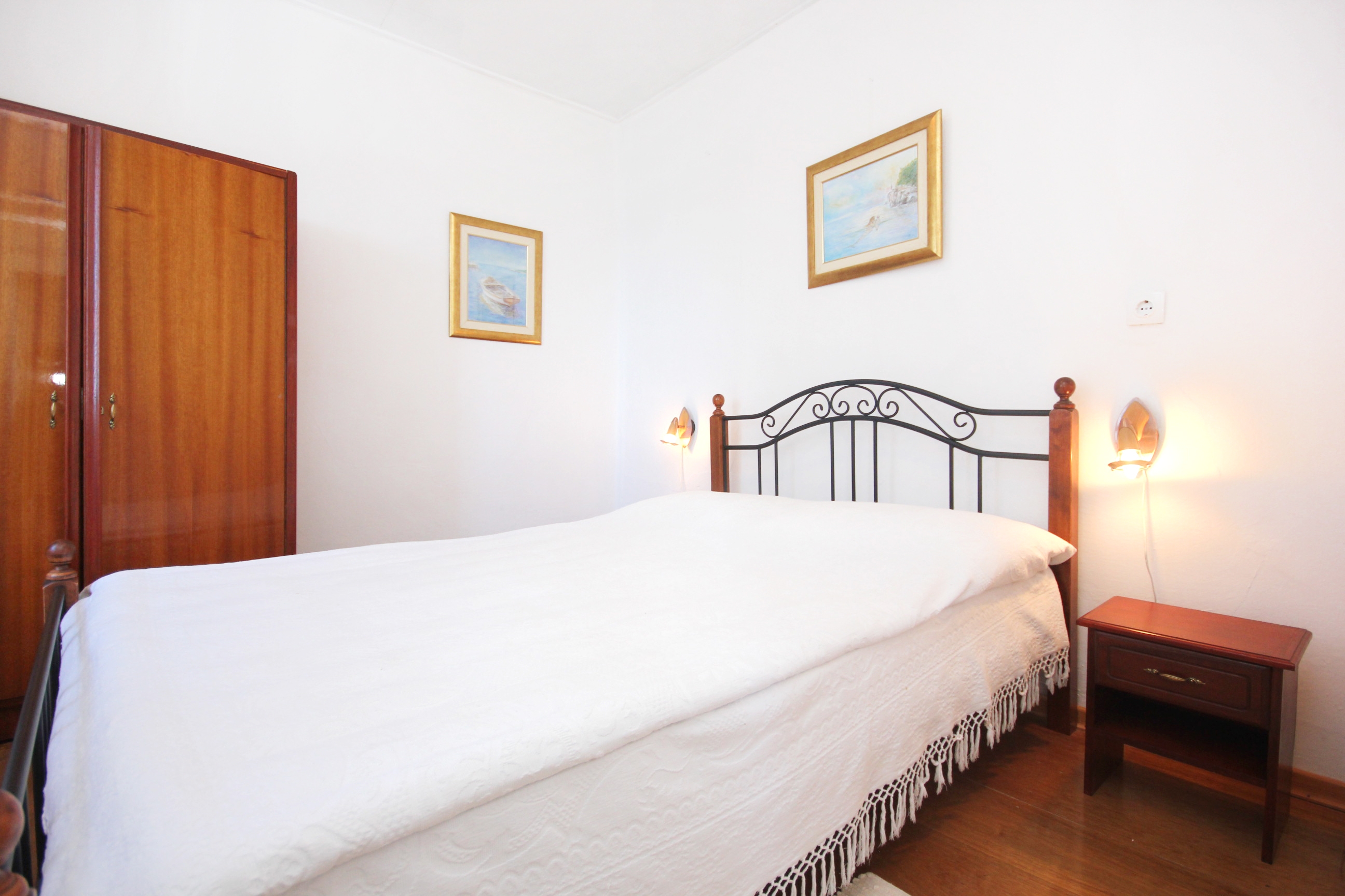 Four bedroom house with terrace and sea view Viganj, Pelješac  K