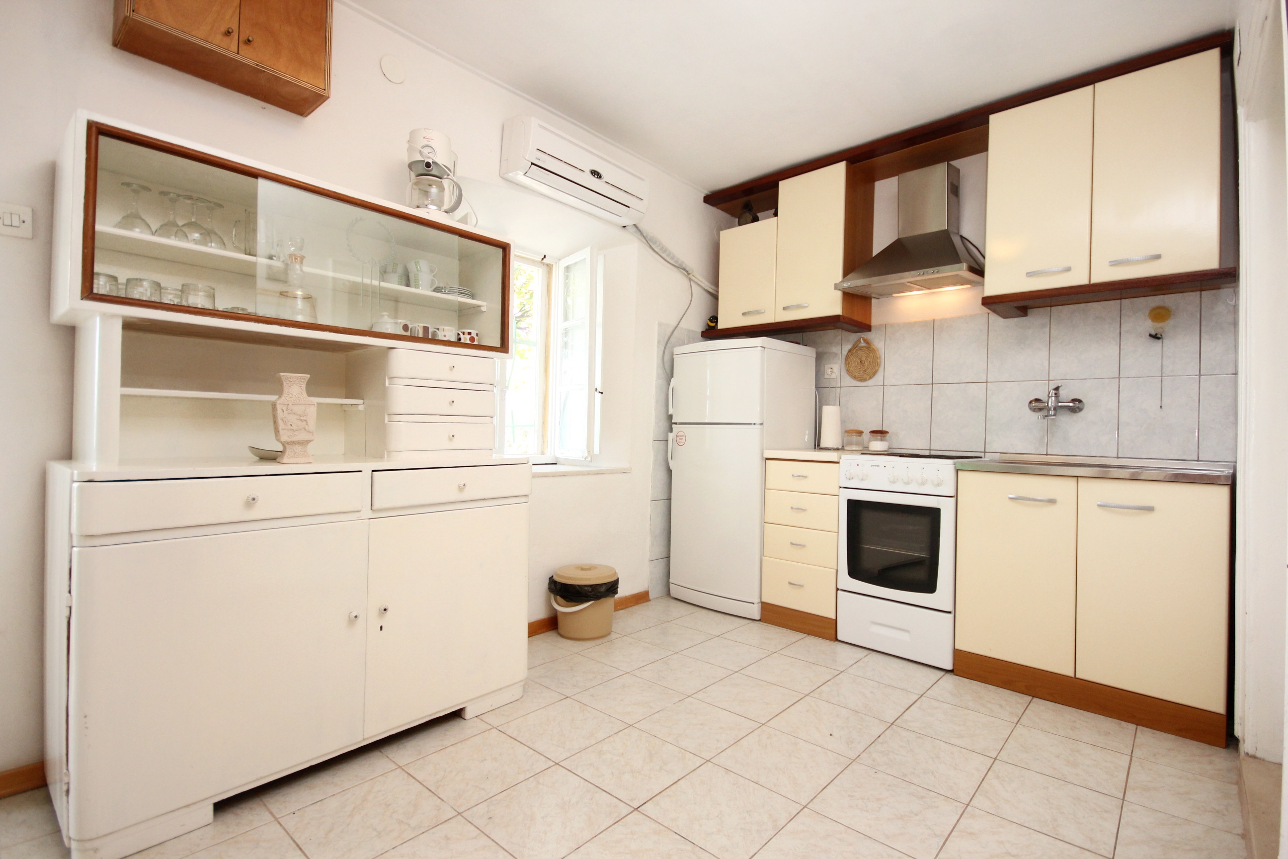 Four bedroom house with terrace and sea view Viganj, Pelješac  K