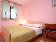 Ložnice 2 Lovište, Ložnice 2 v ubytování typu apartment, WiFi.