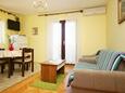 Obývací pokoj Lovište, Obývací pokoj v ubytování typu apartment, s klimatizací a WiFi.