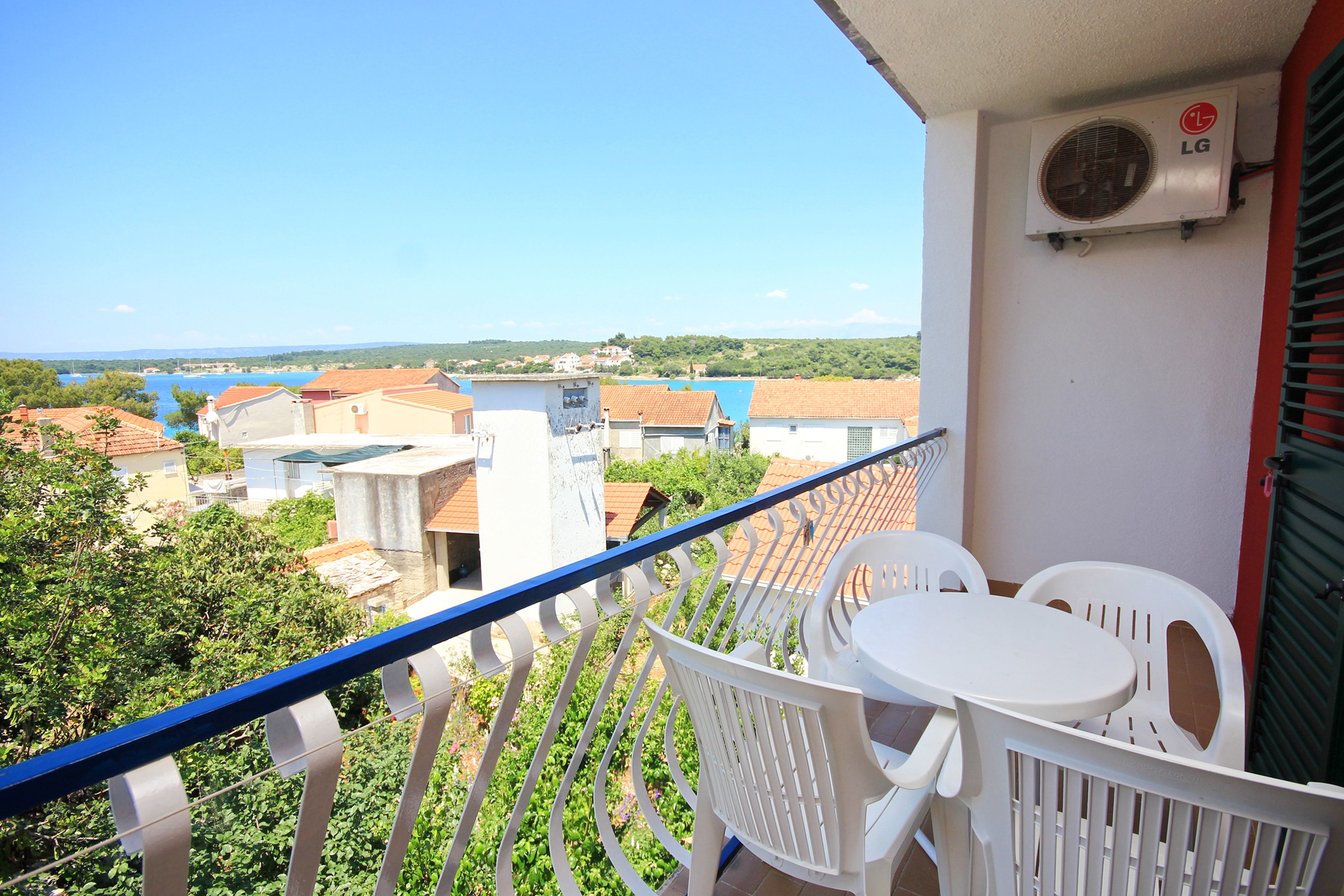 Two bedroom apartment with balcony and sea view Lovište, Pelješac  A-b