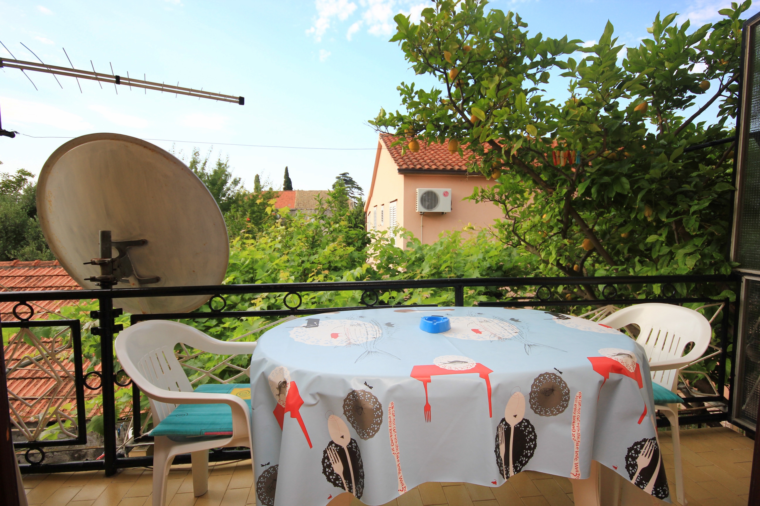 One bedroom apartment with balcony Orebić, Pelješac  A-a