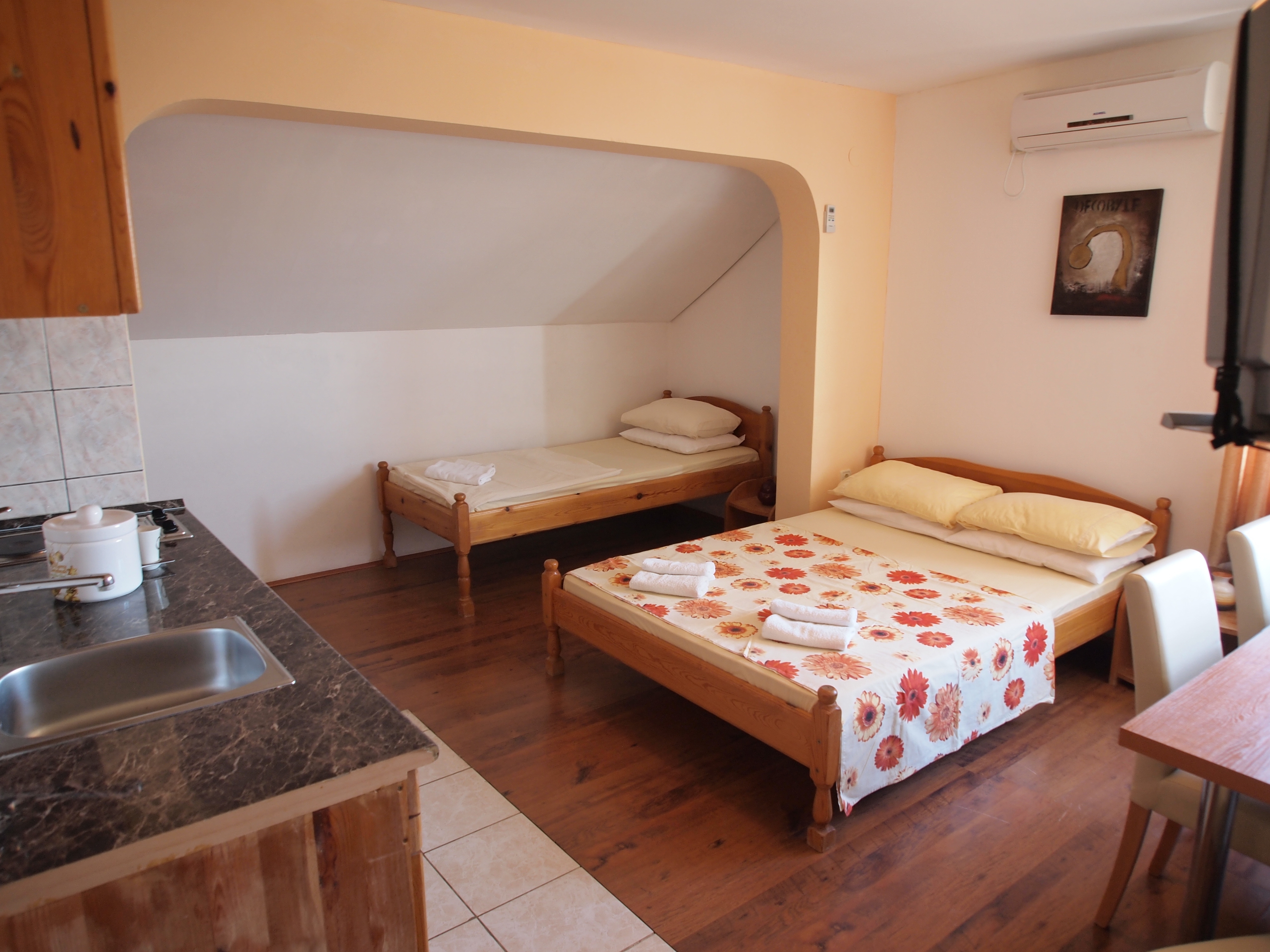 One bedroom apartment with air-conditioning Orebić, Pelješac (A-10192-a)