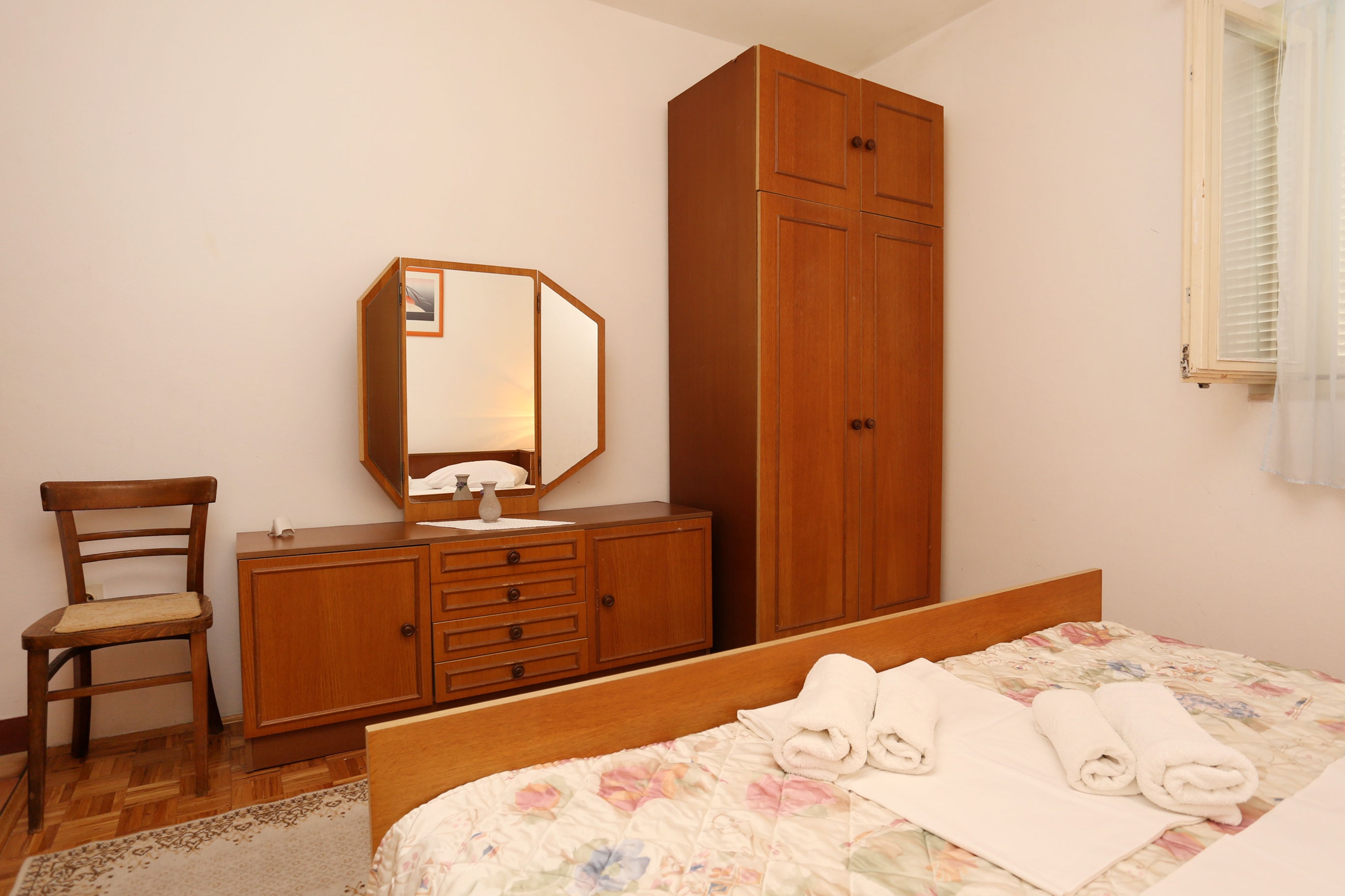 Three bedroom apartment with terrace Orebić, Pelješac  A-a