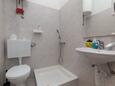 Koupelna 1 Zavode, Koupelna 1 v ubytování typu apartment, WiFi.
