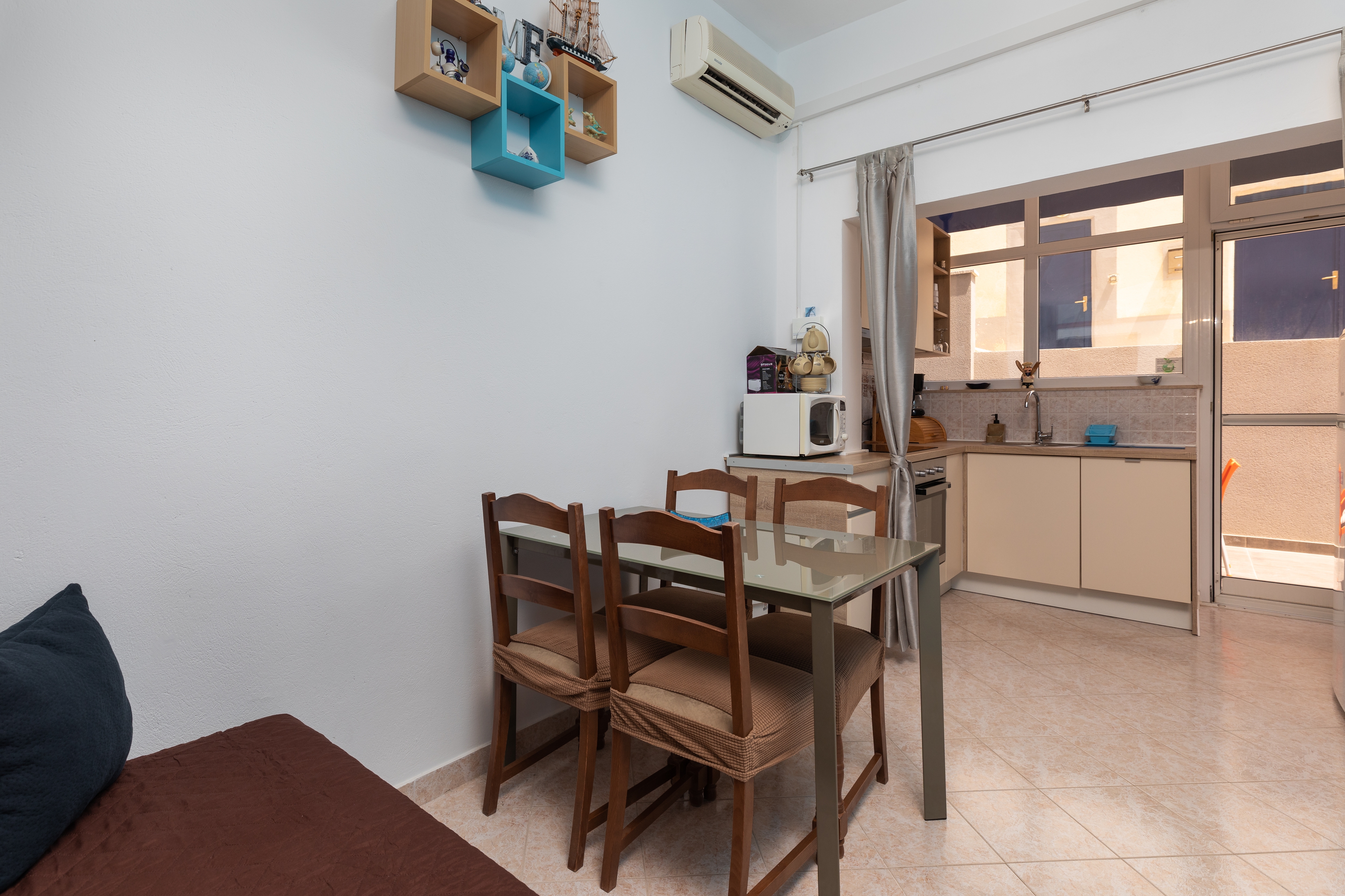 Two bedroom apartment near beach Zavode, Omiš (A-1021-b)