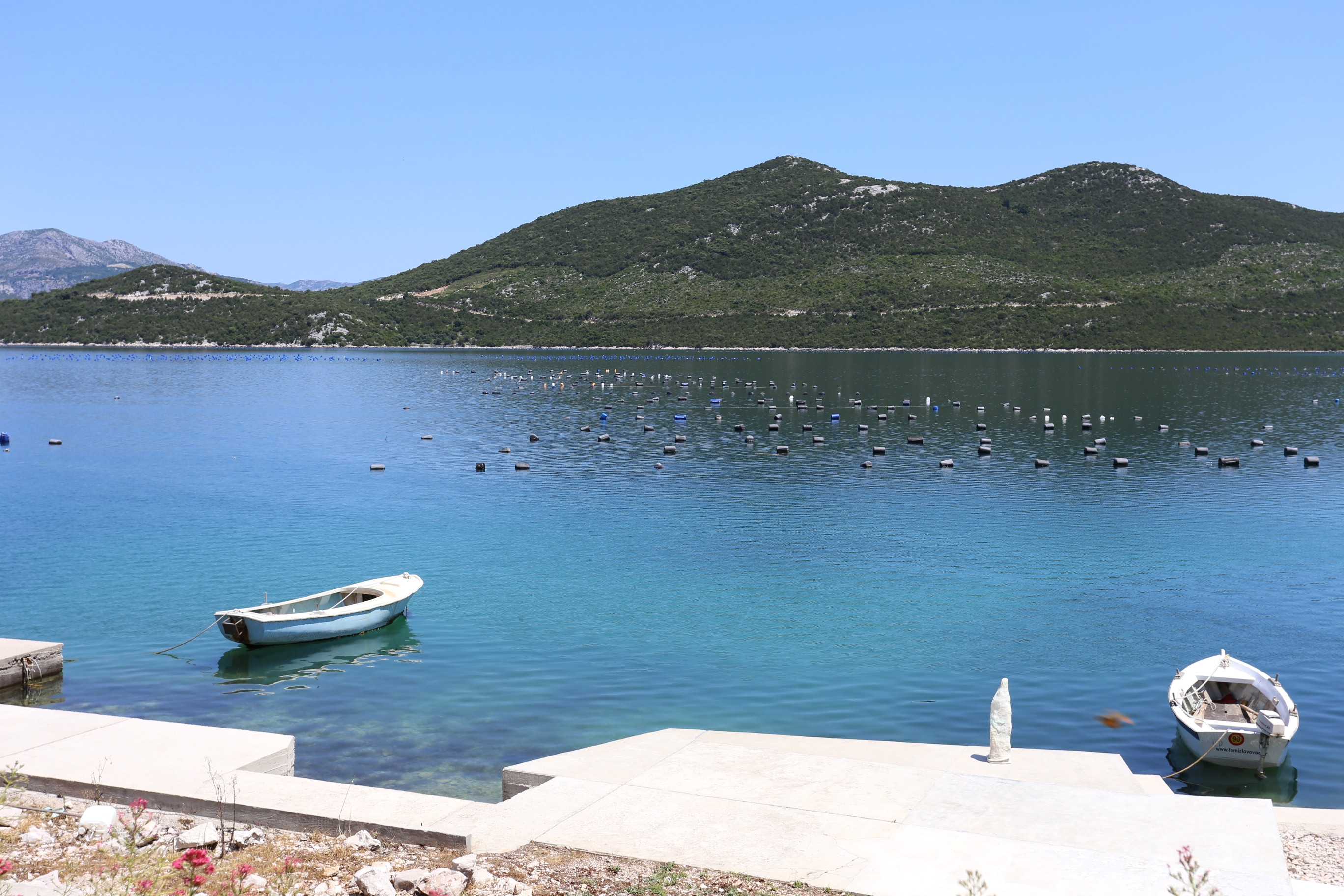 Two bedroom apartment near beach Kabli, Pelješac  A-a