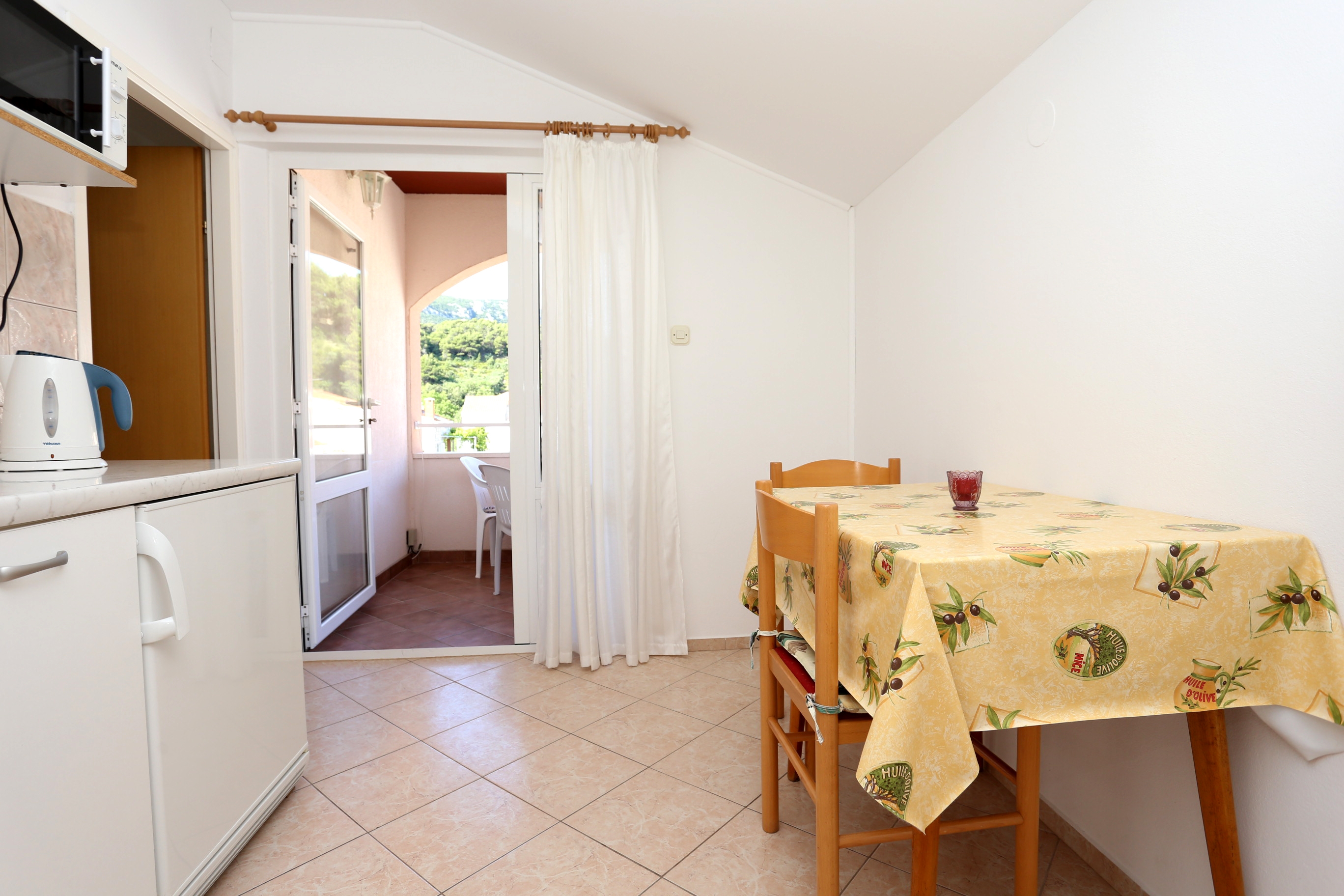 One bedroom apartment near beach Žuljana, Pelješac (A-10228-b)