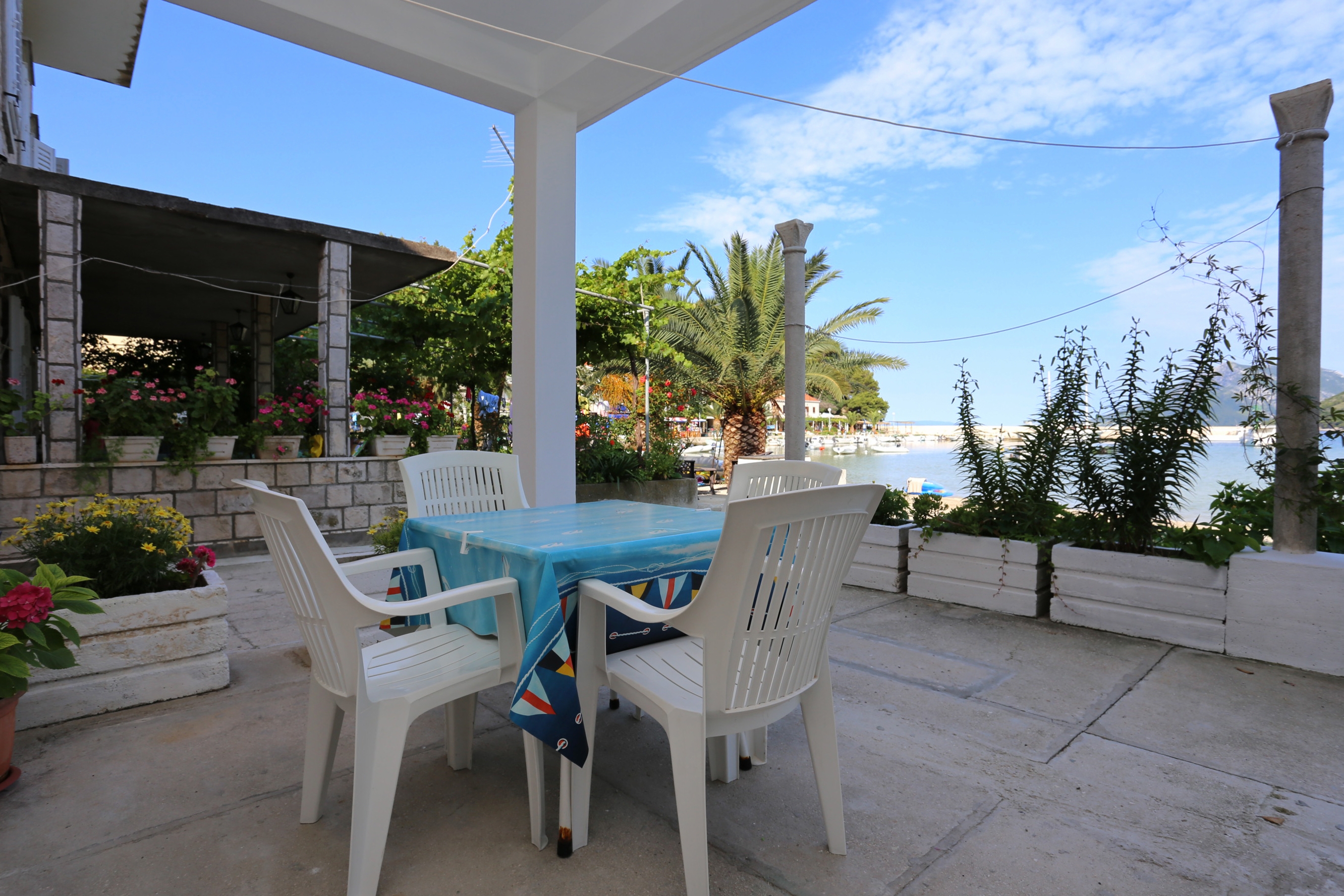 One bedroom apartment near beach Žuljana, Pelješac (A-10228-b)