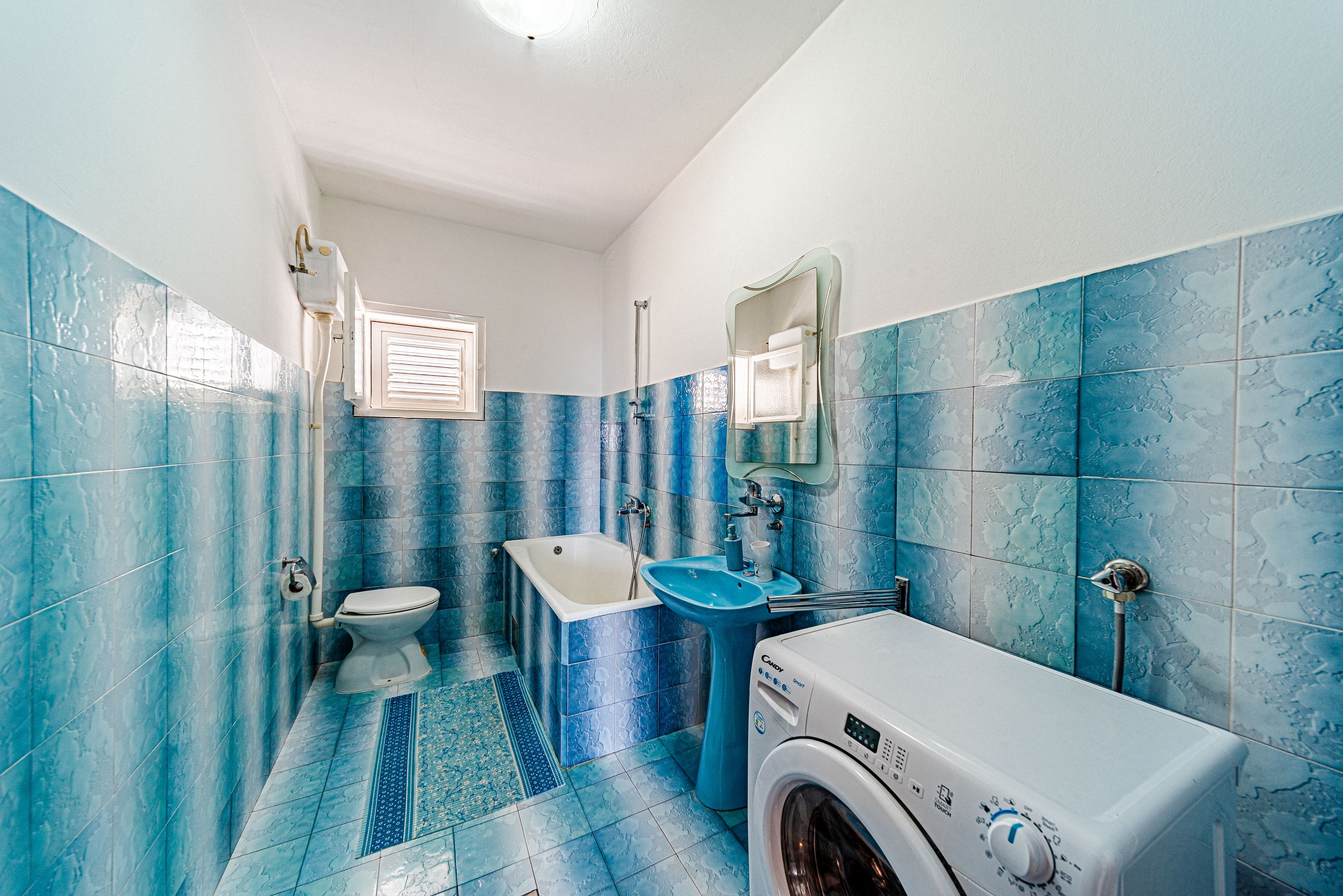 Four bedroom apartment near beach Cove Pještata, Pelješac  A-a