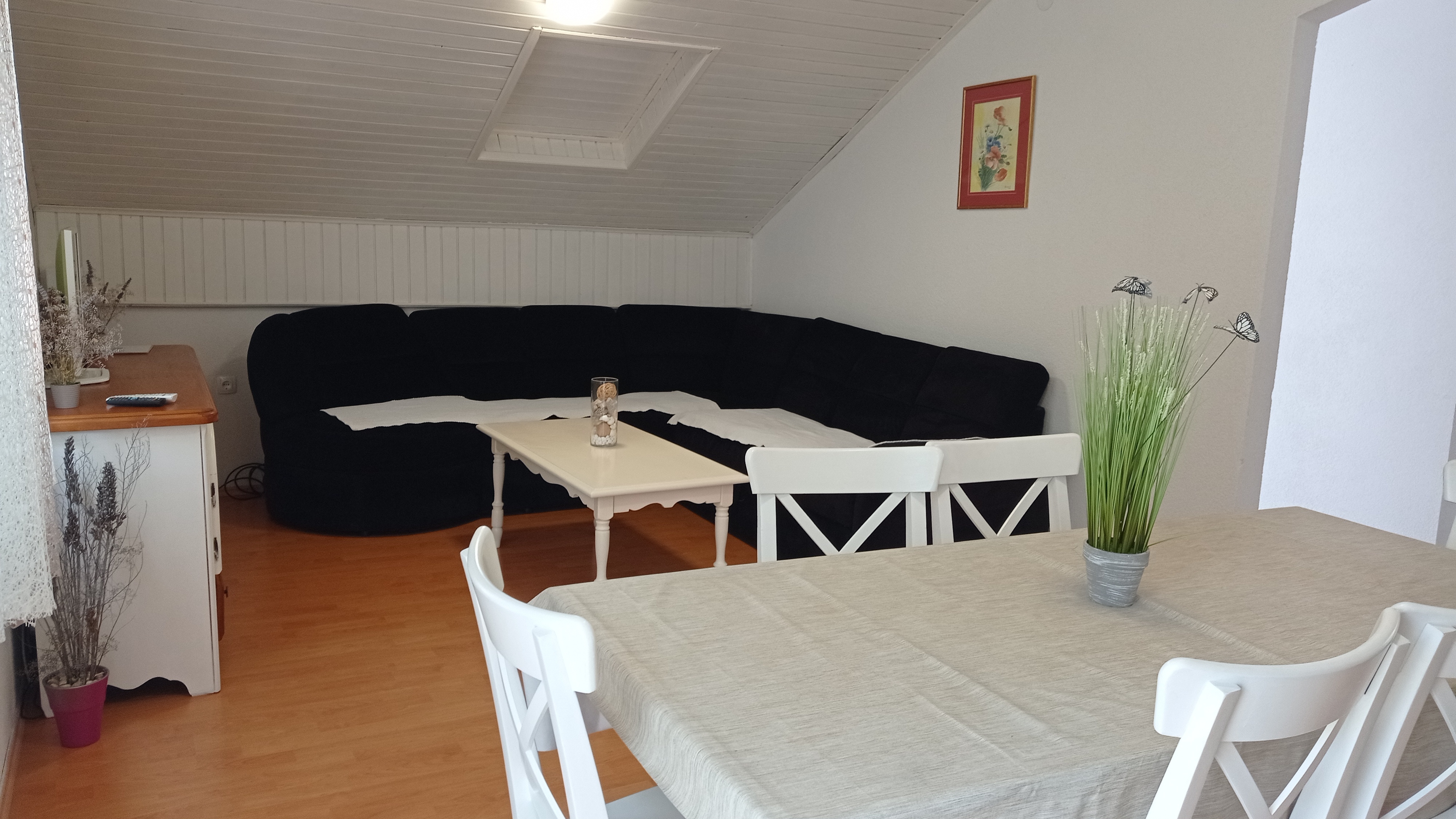 Dvosobni apartman s terasom i pogledom na more Marina, Trogir  A-a