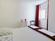 Спальня 3 Marušići, Спальня 3 в размещении типа apartment, WiFi.