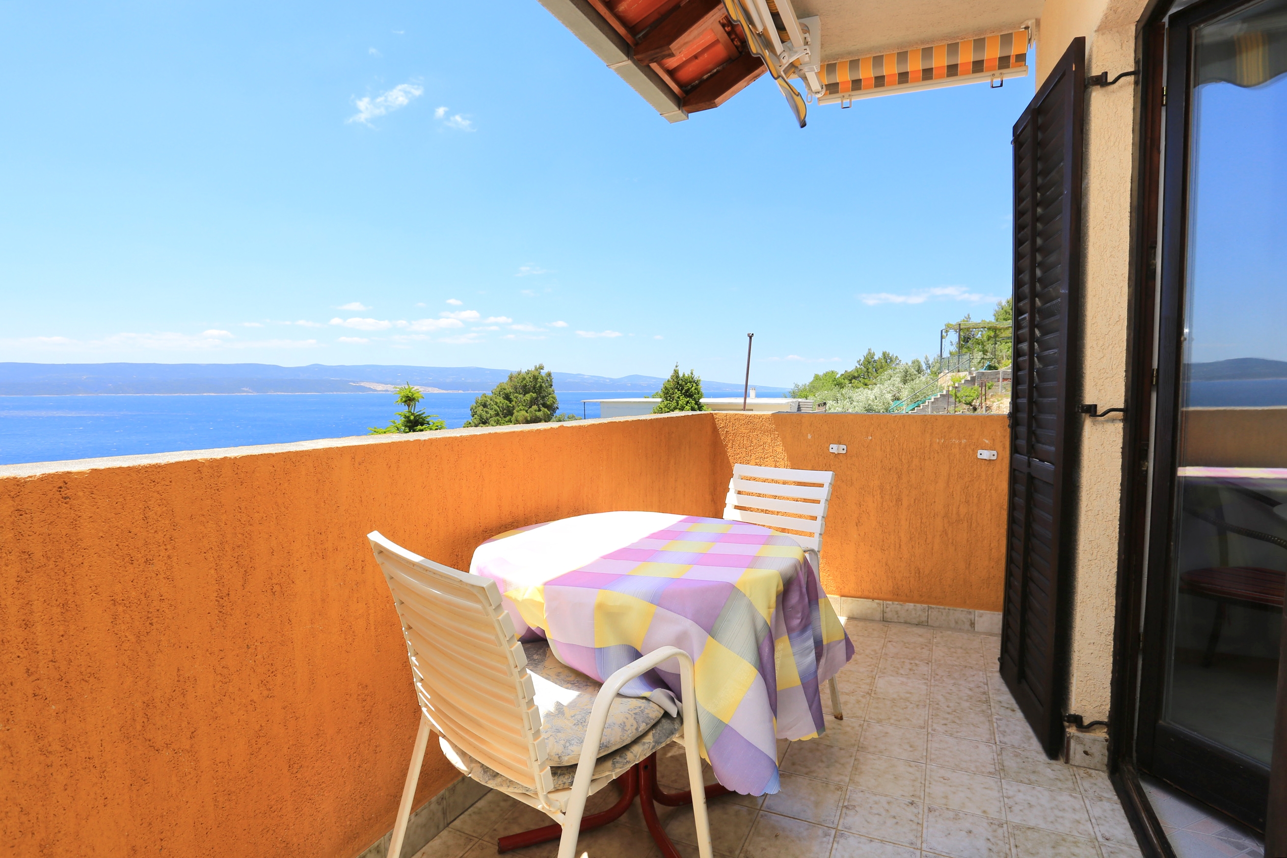 Studio flat with balcony and sea view Marušići, Omiš (AS-1024-a)