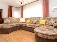 Living room Podstrana, Living room in the apartment, dostupna klima i WIFI.