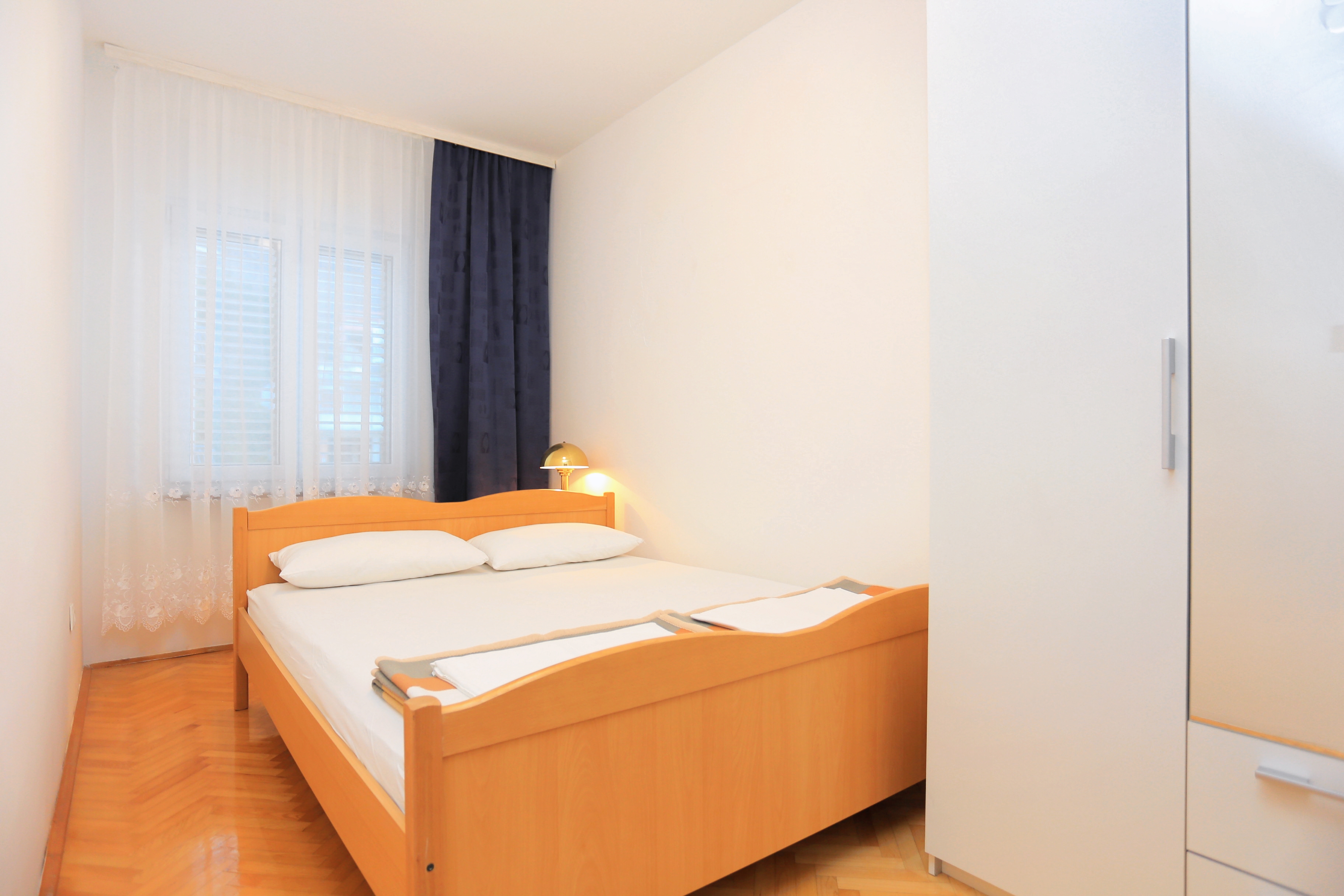 Četverosobni apartman s balkonom Podstrana, Split  A-b