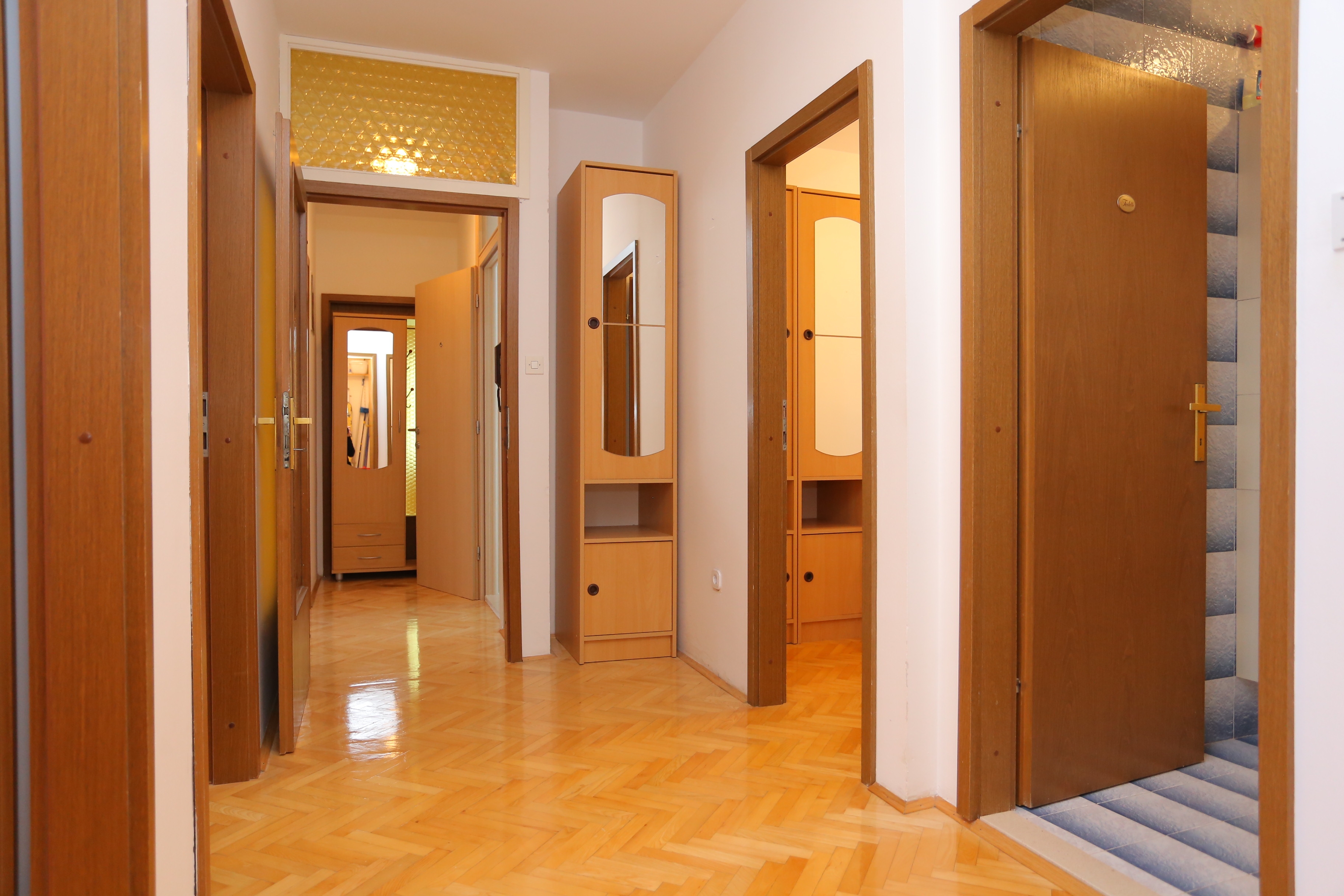 Četverosobni apartman s balkonom Podstrana, Split  A-b
