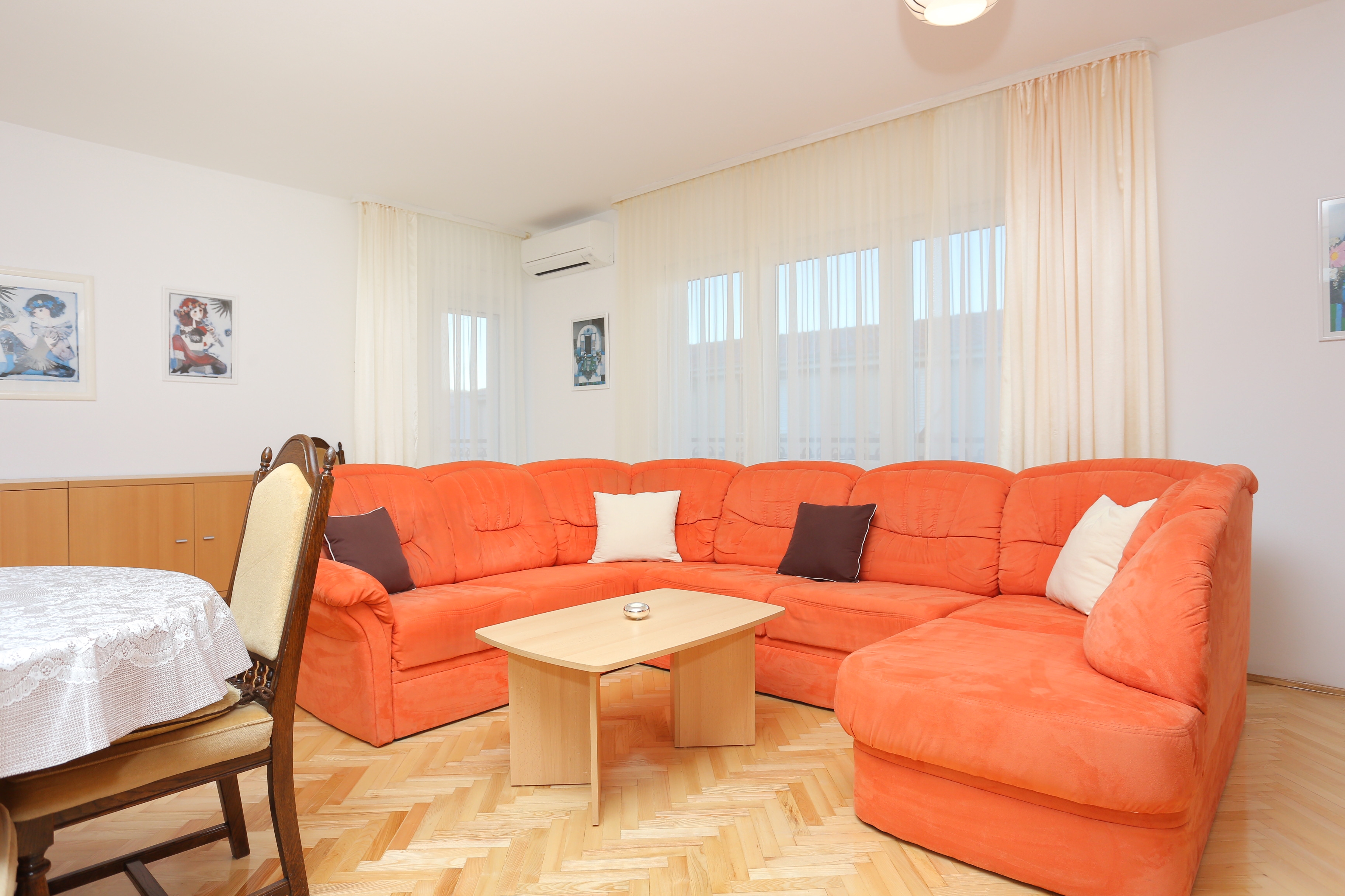 Četverosobni apartman s balkonom Podstrana, Split  A-b
