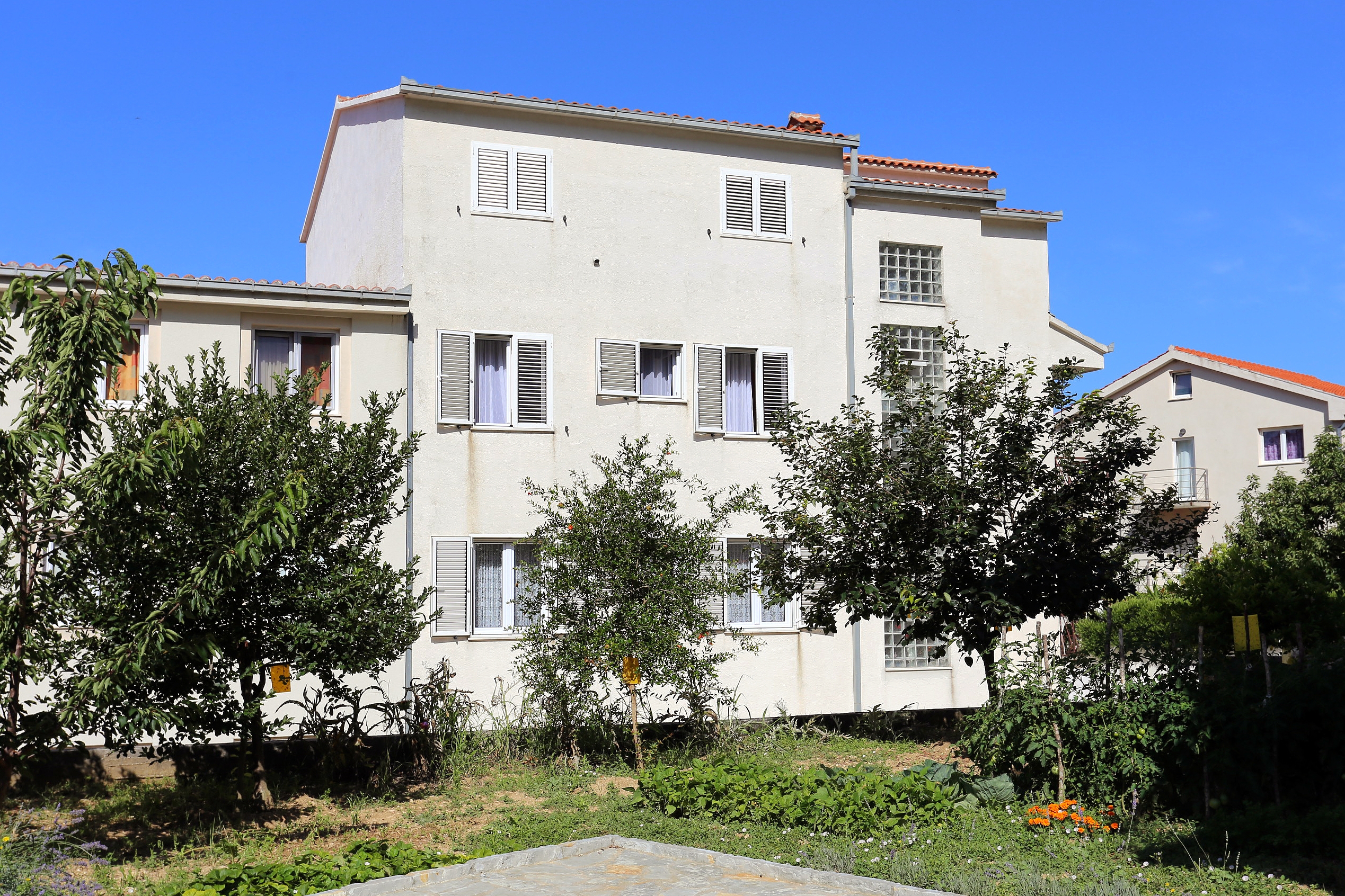 Četverosobni apartman s balkonom Podstrana, Split  A-b