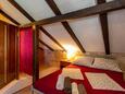 Orebić, Bedroom in the studio-apartment, (pet friendly) and WiFi.