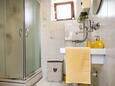 Ванная комната 2 Kaštel Štafilić, Ванная комната 2 в размещении типа apartment, WiFi.