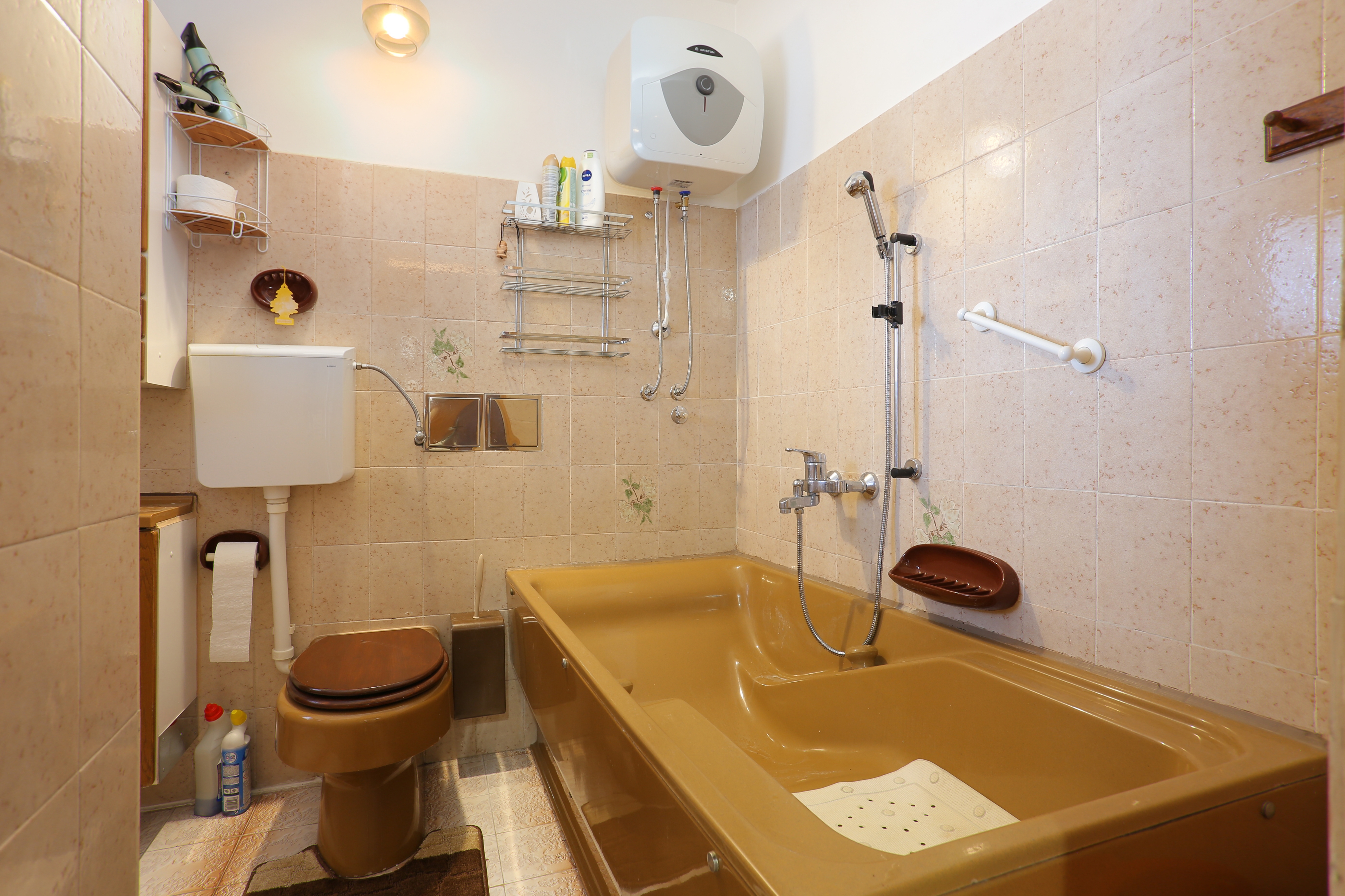Two bedroom apartment with terrace and sea view Stanići, Omiš  A-b