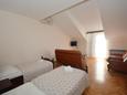 Podstrana, Sala de estar in the apartment, air condition available y WiFi.