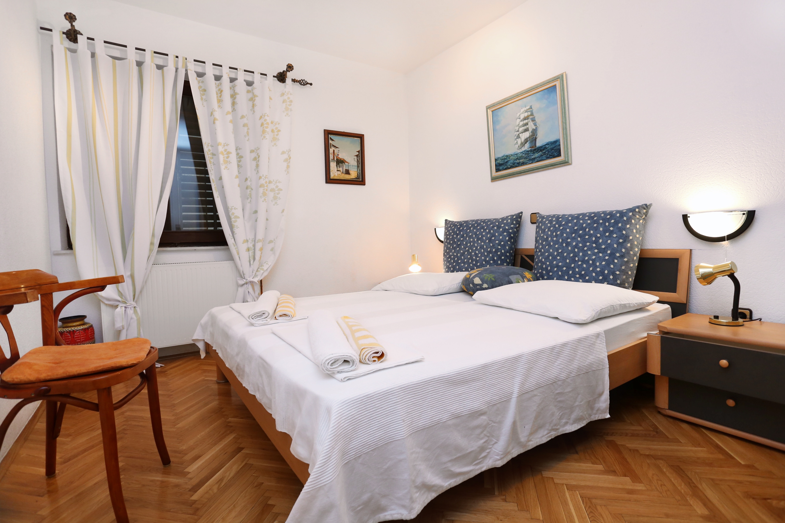 Four bedroom apartment with terrace and sea view Duće, Omiš  A-a
