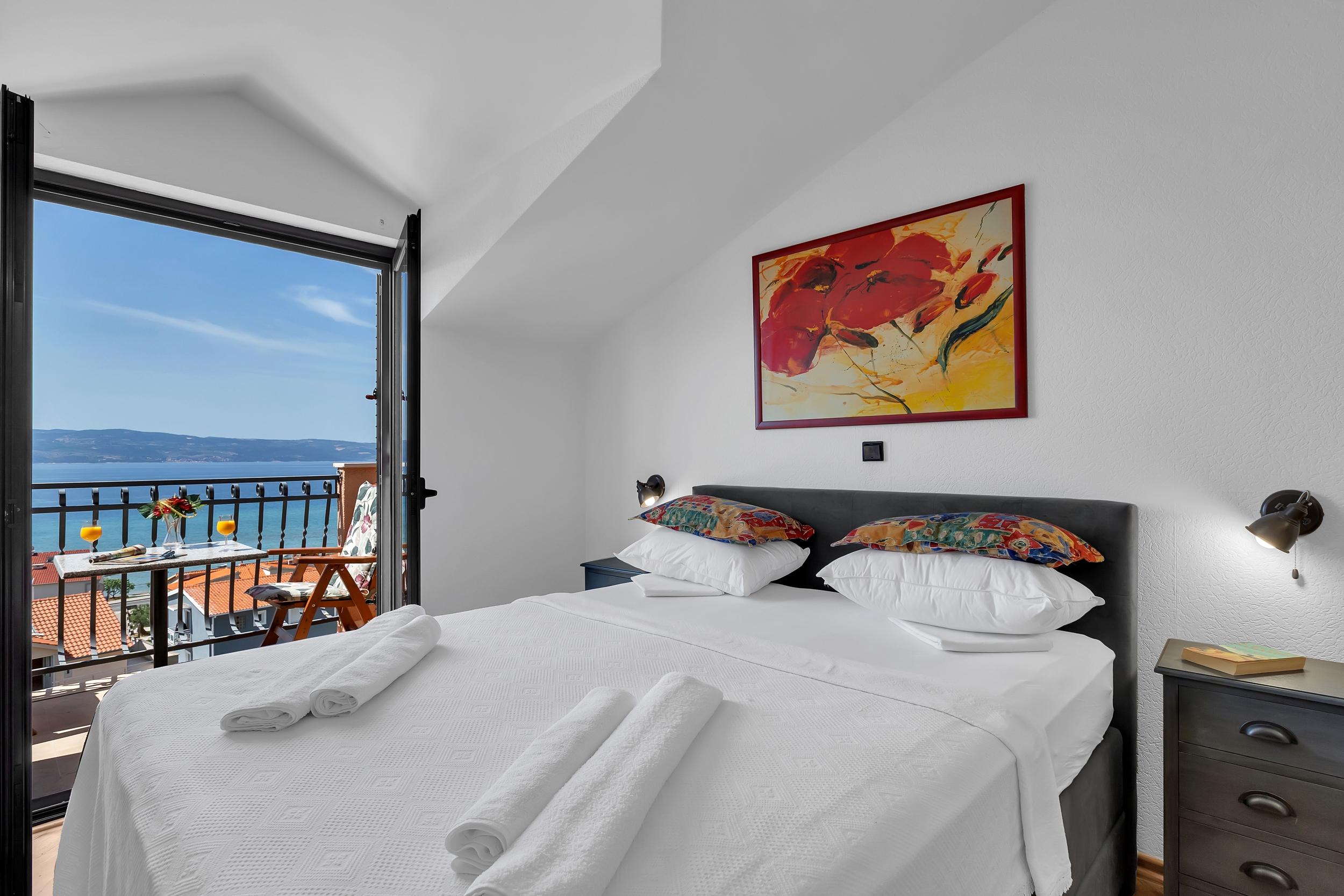 Room with balcony and sea view Duće, Omiš (S-10303-b) Room with balcony and sea view Duće, Omiš (S-10303-b)