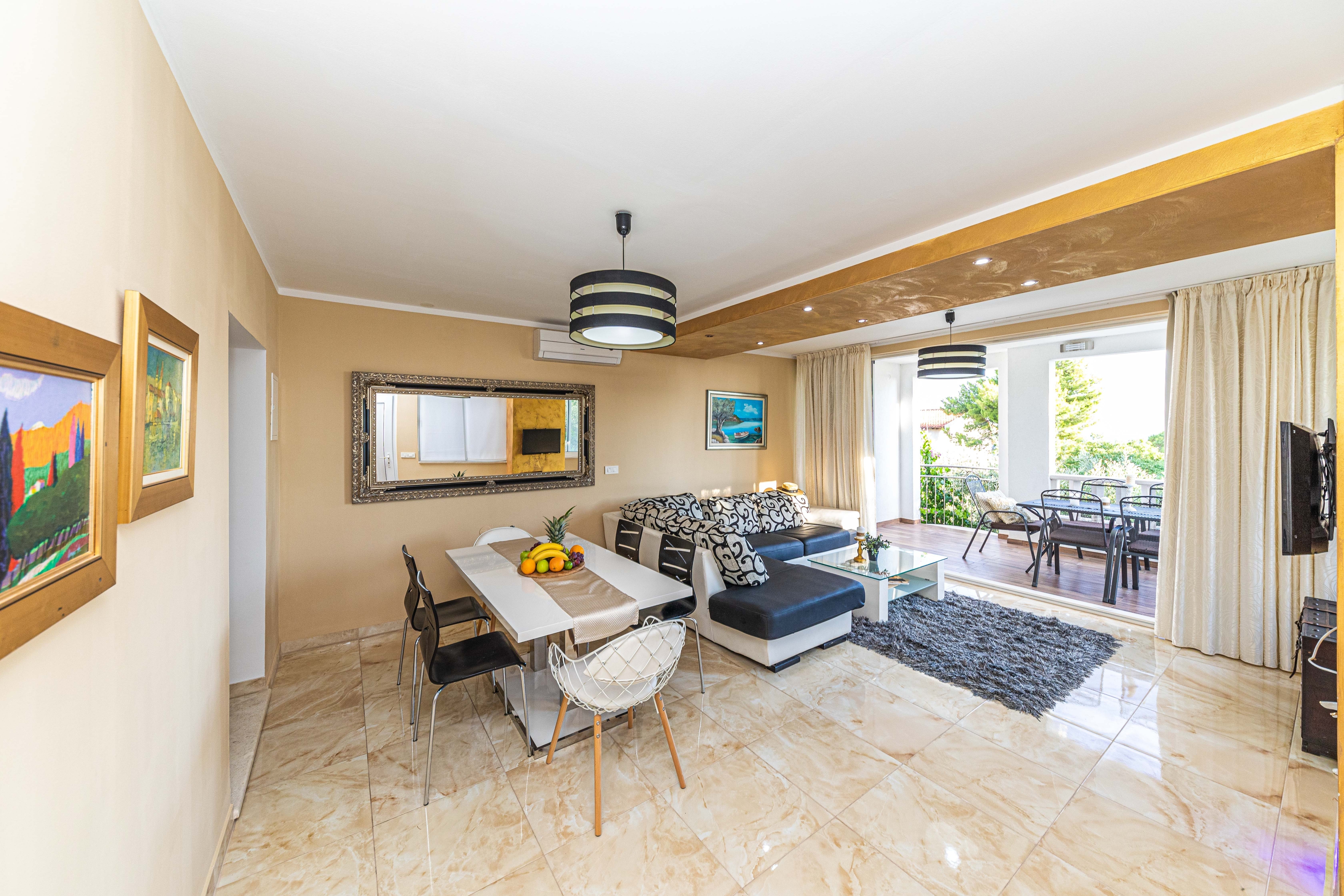 Top Rogoznica Zečevo Rtić Top Rogoznica Zečevo Rtić