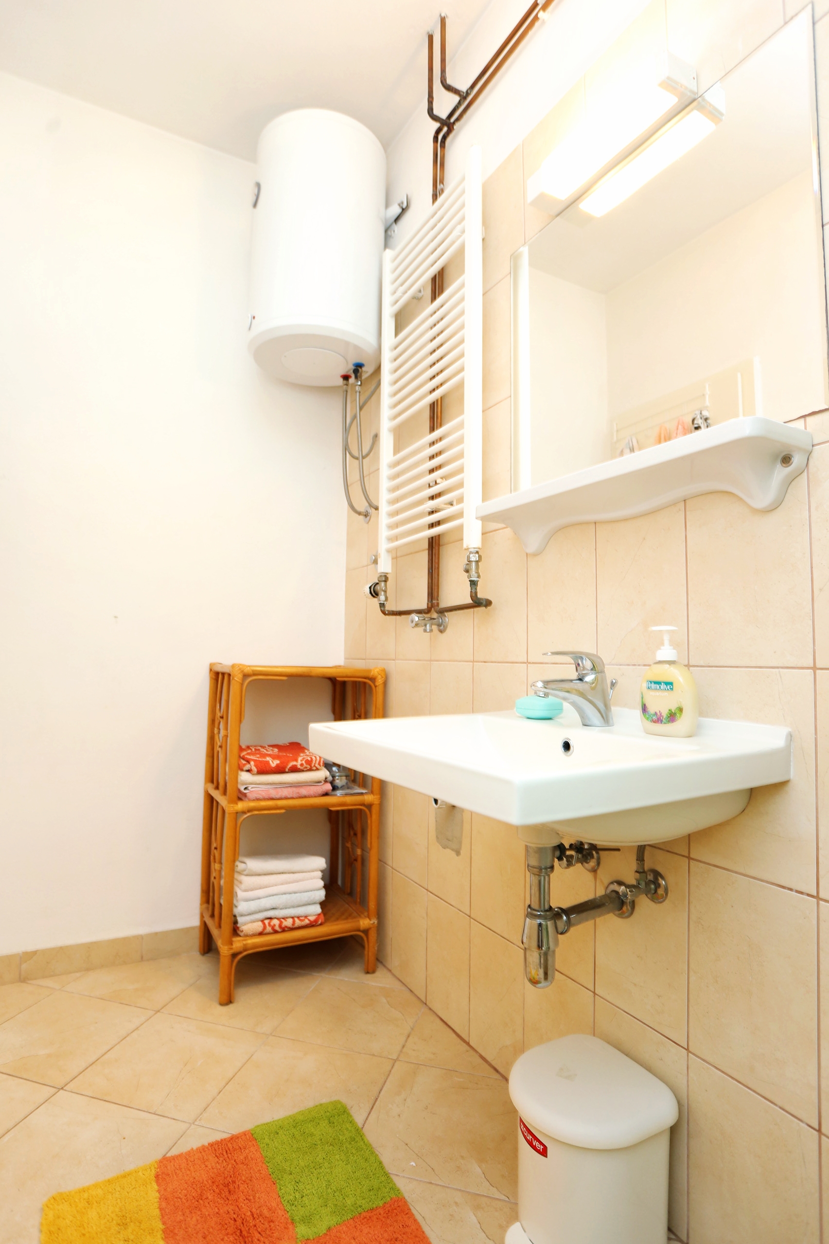 Three bedroom apartment near beach Stanići, Omiš  A-a