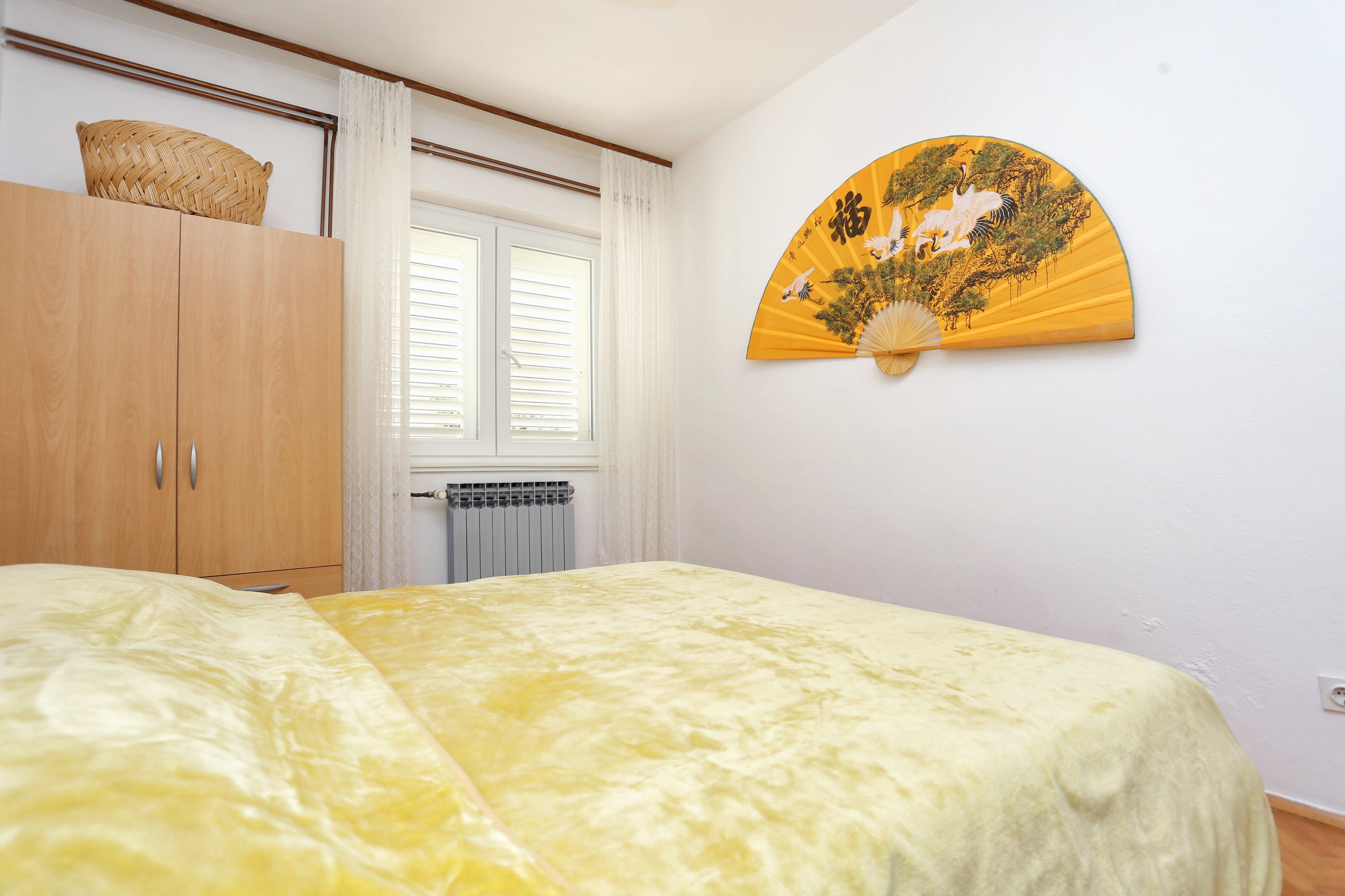 Three bedroom apartment near beach Stanići, Omiš  A-a