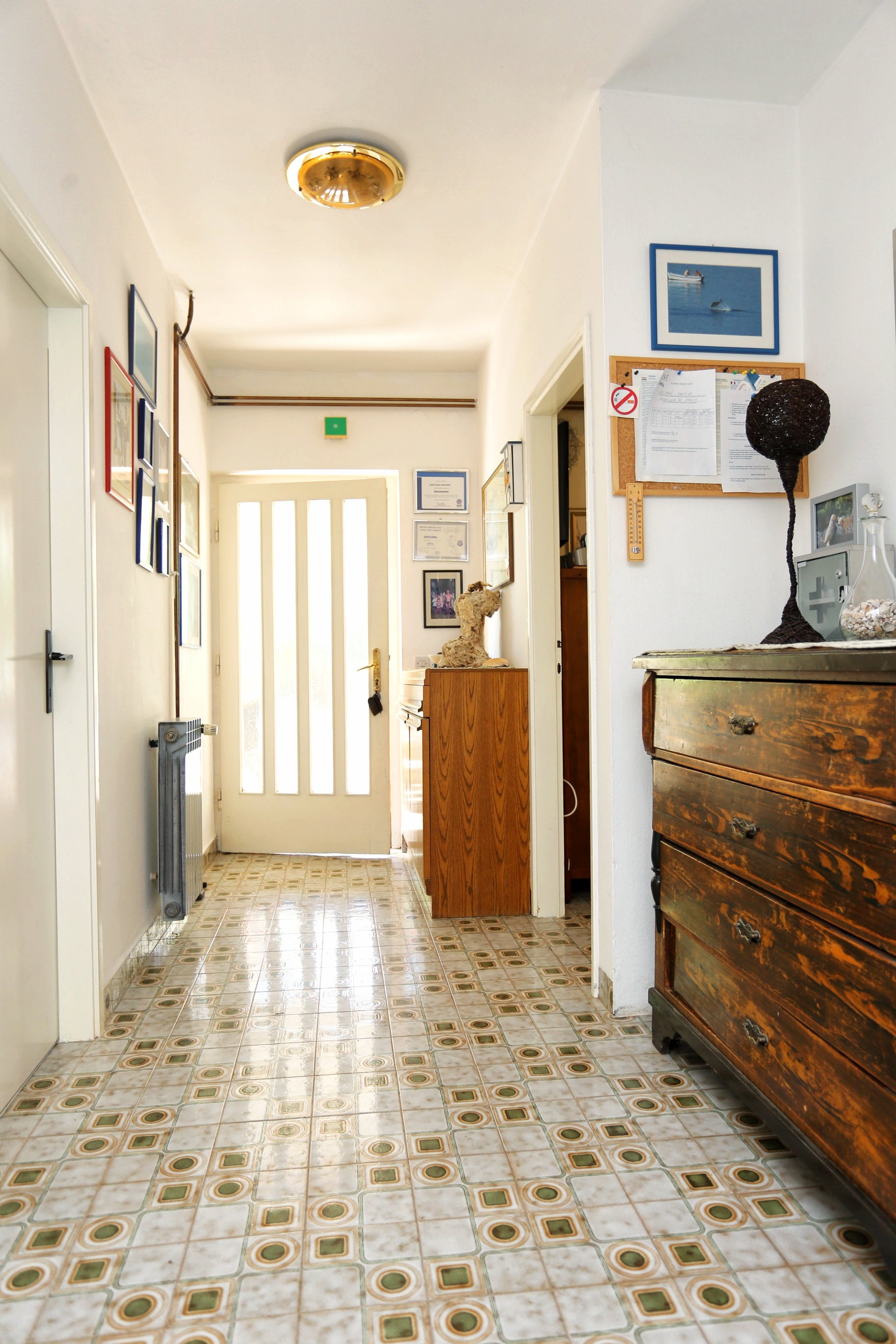 Three bedroom apartment near beach Stanići, Omiš  A-a