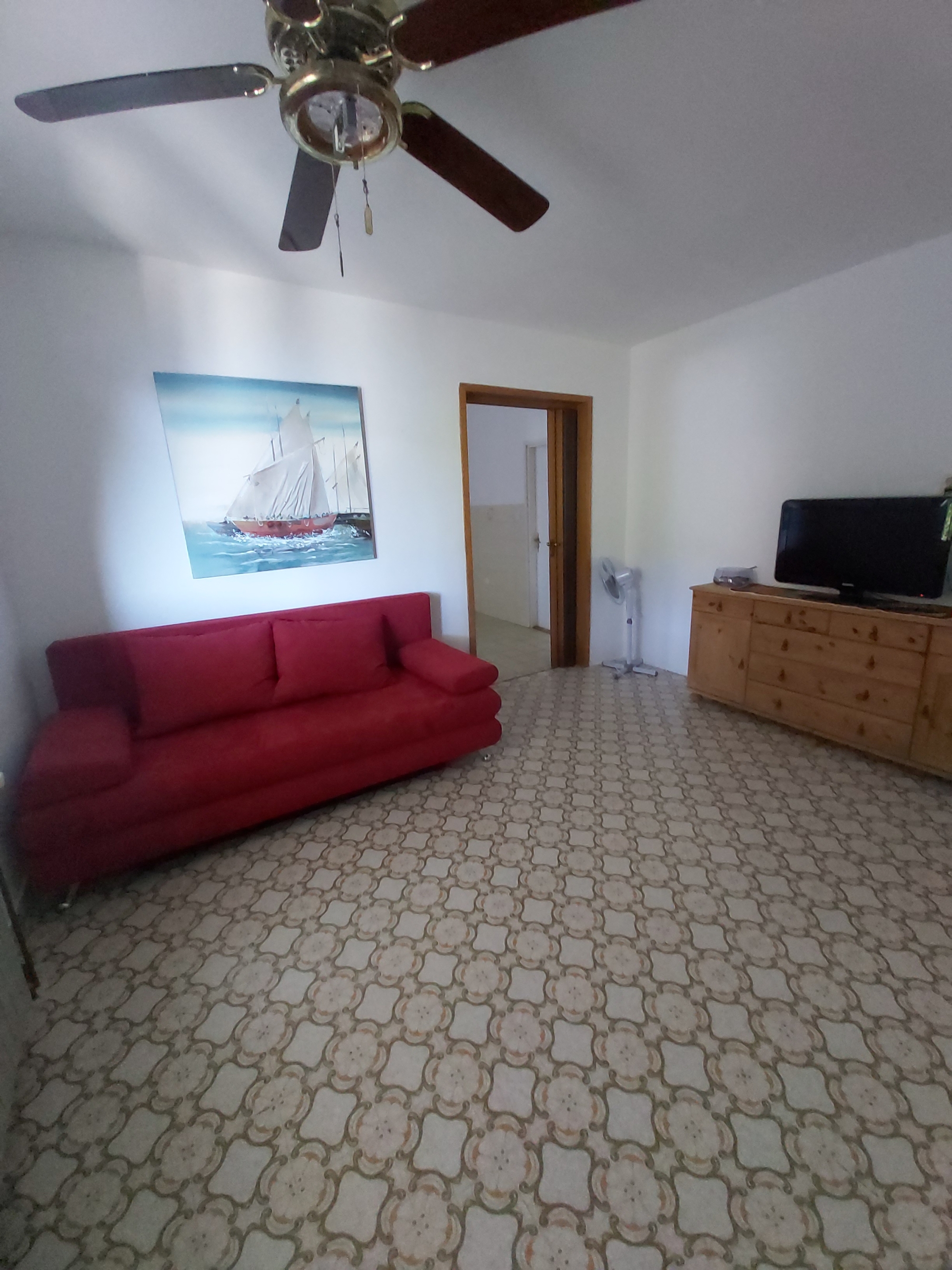 Three bedroom apartment near beach Stanići, Omiš (A-1031-b) Three bedroom apartment near beach Stanići, Omiš (A-1031-b)