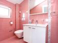 Ванная комната 2 Zečevo Rtić, Ванная комната 2 в размещении типа apartment, WiFi.
