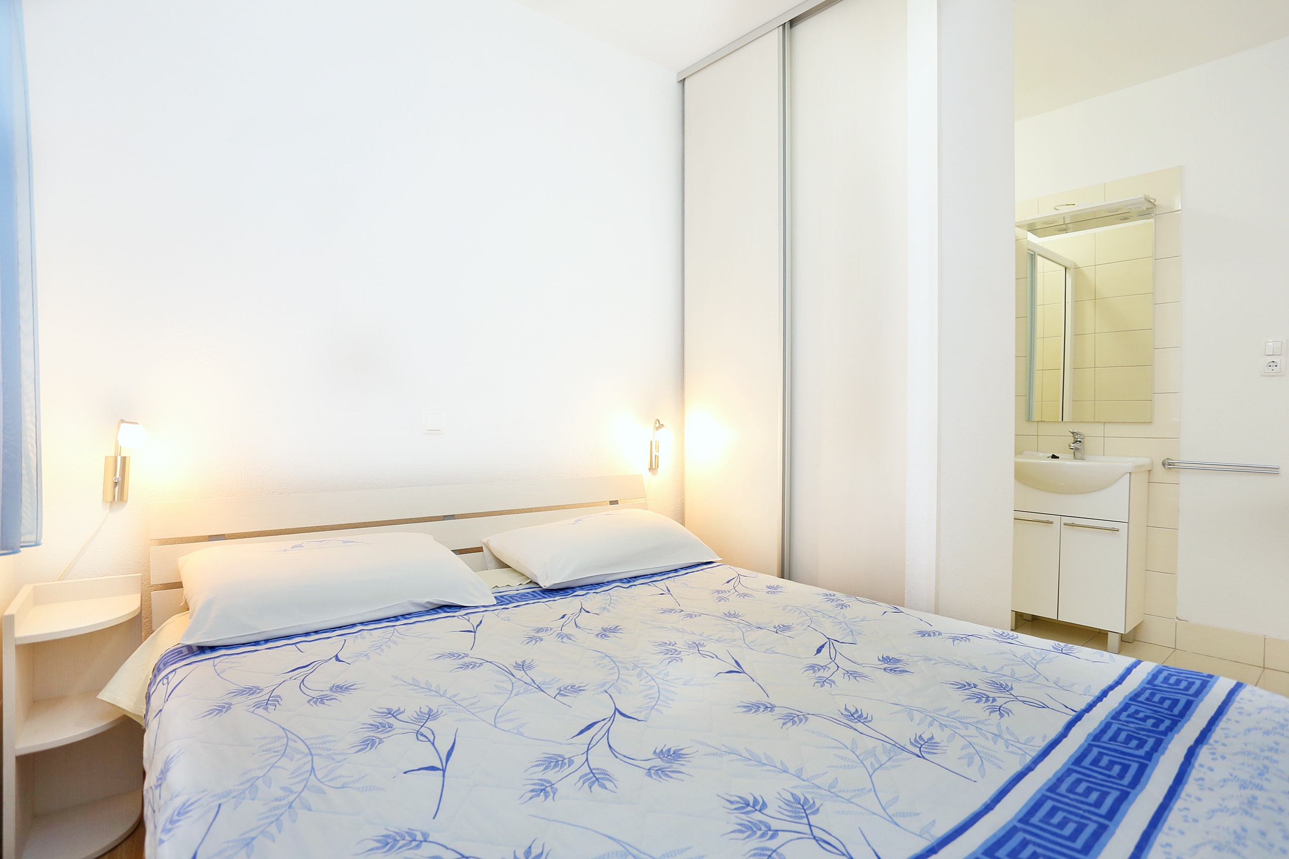 Jednosobni apartman s terasom Marina, Trogir  A-a