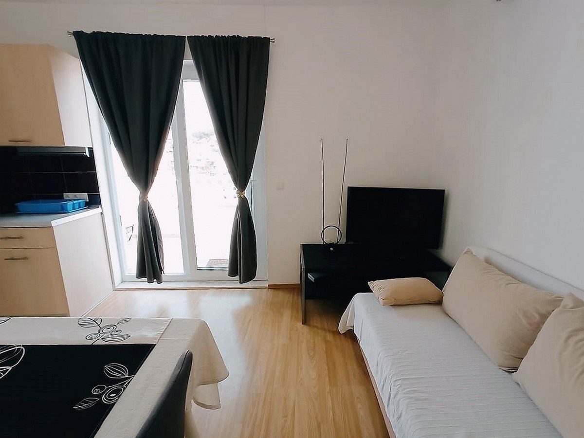 Jednosobni apartman s terasom Marina, Trogir  A-a